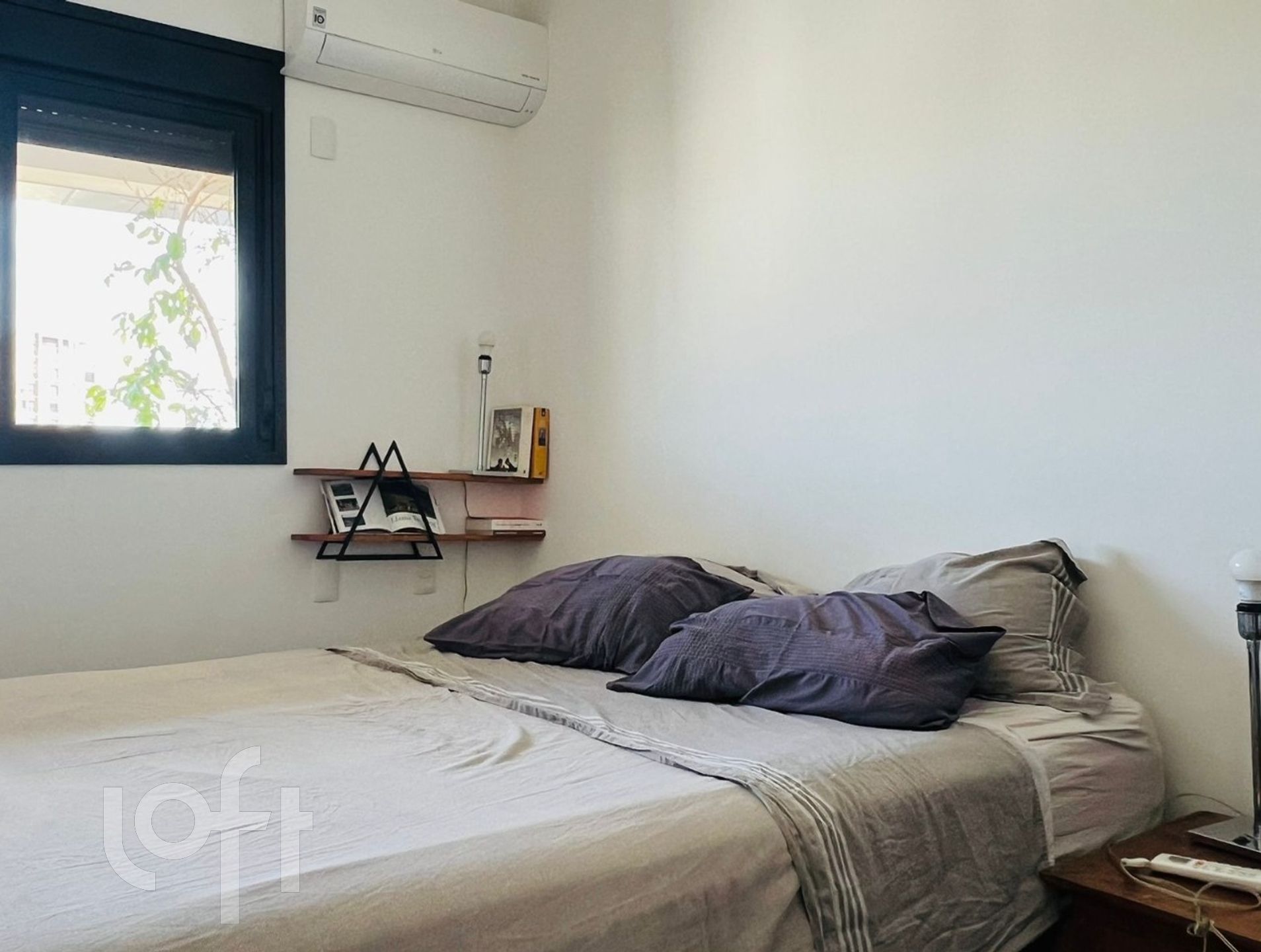 Apartamento à venda com 1 quarto, 47m² - Foto 11