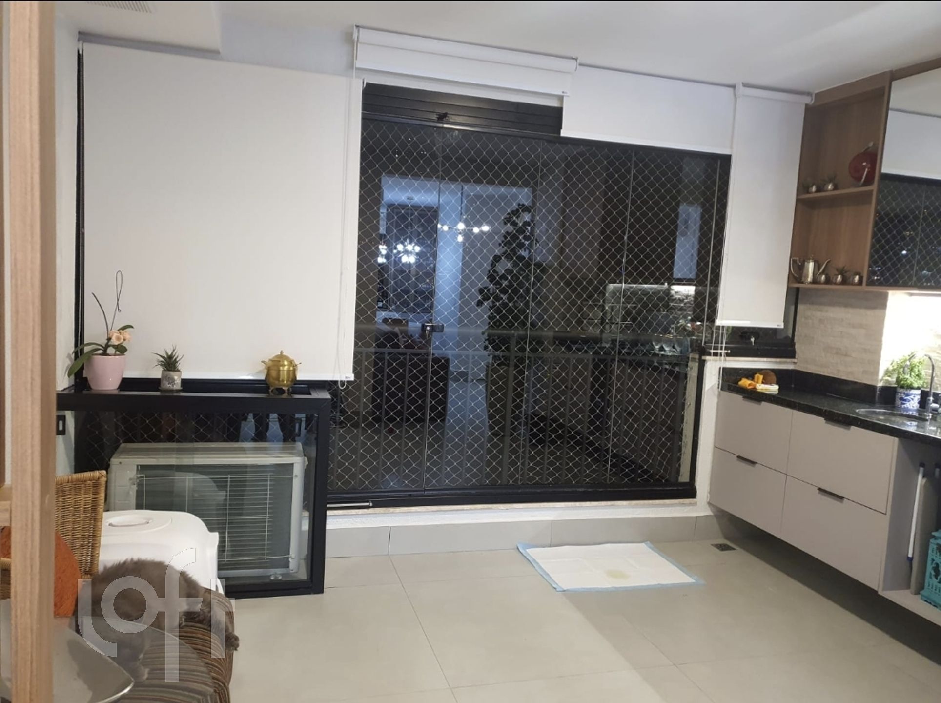 Apartamento à venda com 2 quartos, 68m² - Foto 3