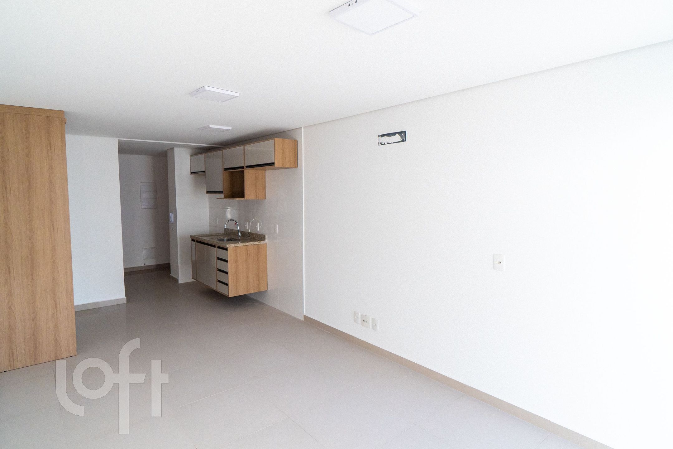 Apartamento à venda com 1 quarto, 37m² - Foto 3