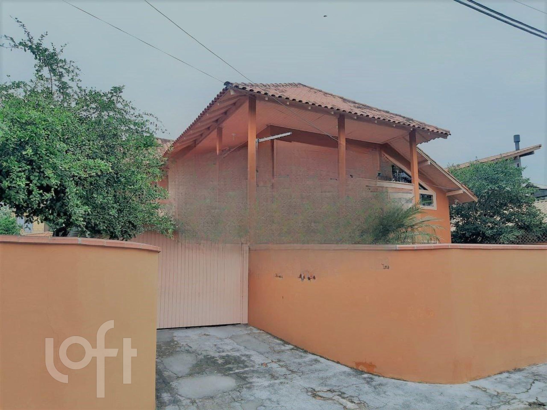 Casa à venda em Rio tavares central com 220 m², 5 quartos, 1 suíte