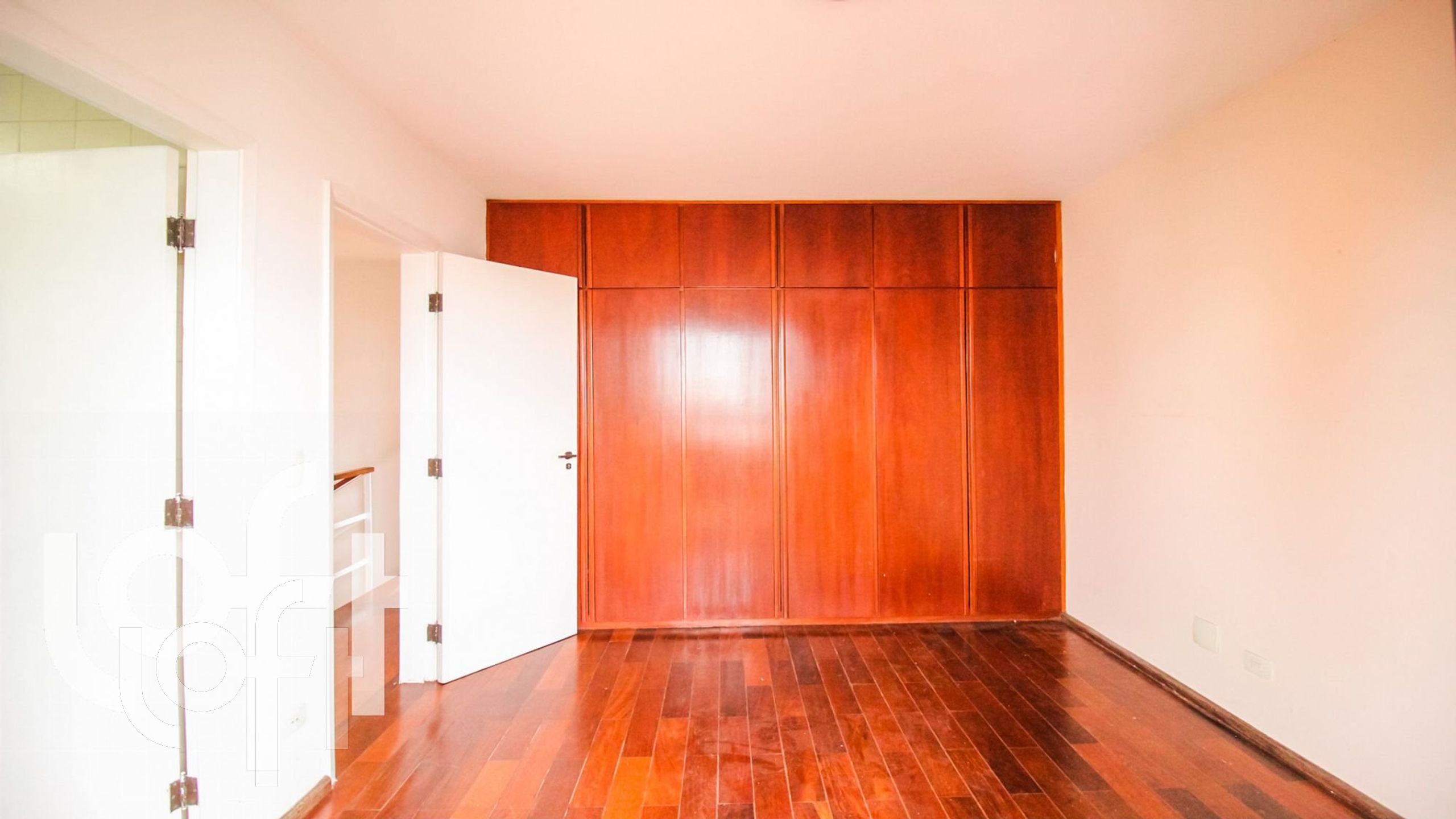 Apartamento à venda com 2 quartos, 96m² - Foto 6