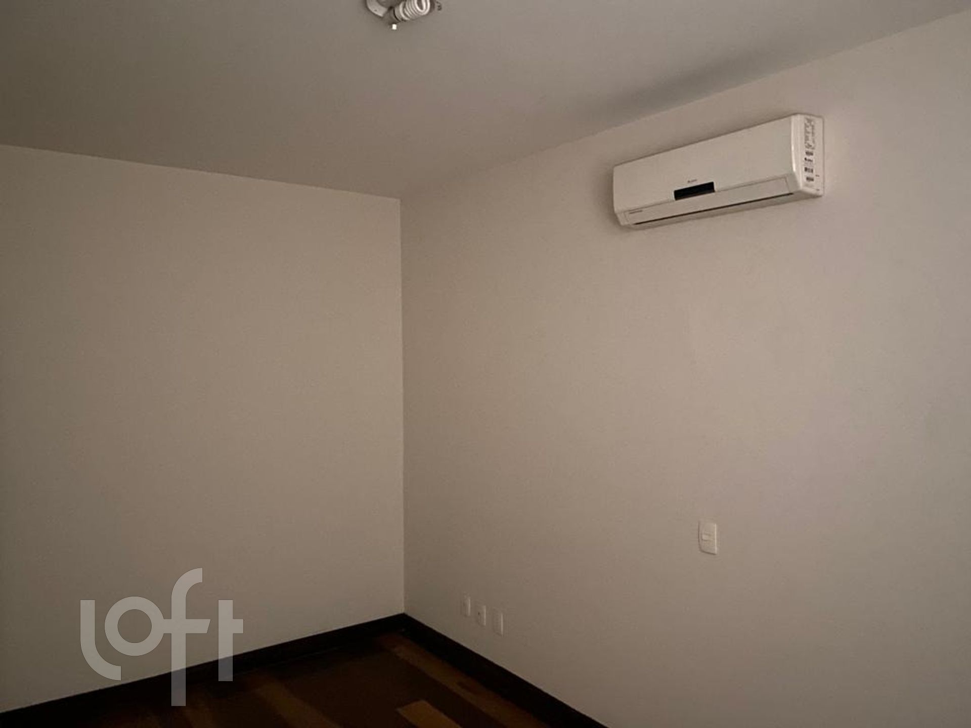 Apartamento à venda com 4 quartos, 360m² - Foto 17