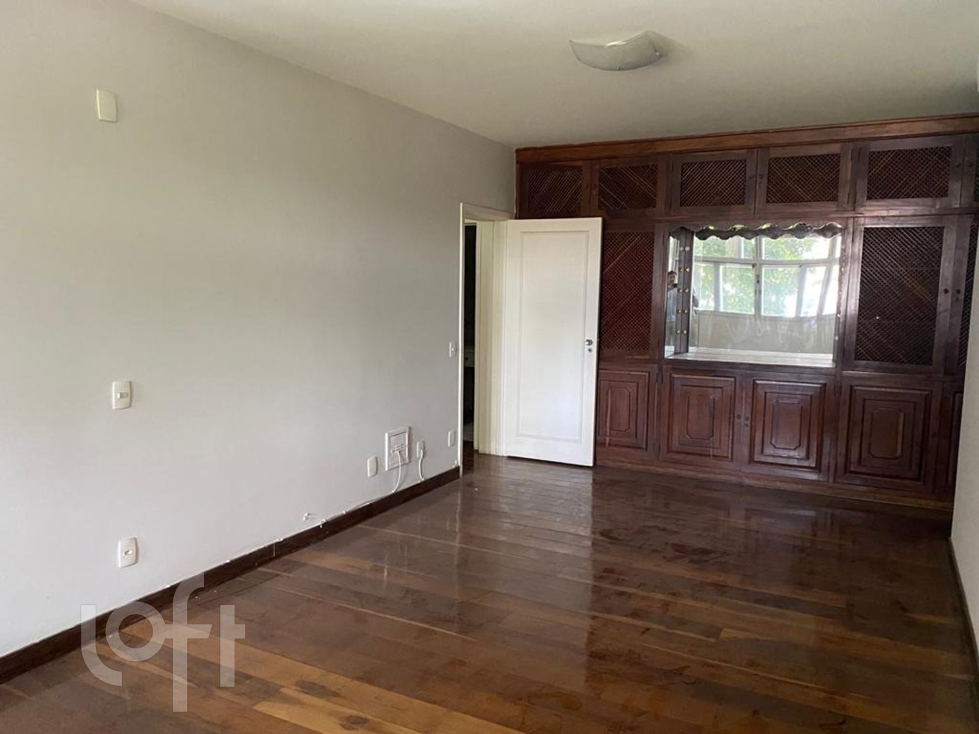 Apartamento à venda com 4 quartos, 360m² - Foto 8