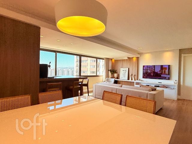 Apartamento com 106m², 3 dormitórios, 1 suíte, 1 vaga, Higienópolis em Porto Alegre