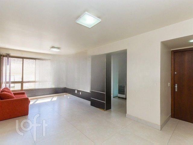 Apartamento com 87m², 2 dormitórios, 1 suíte, 2 vagas, São João em Porto Alegre