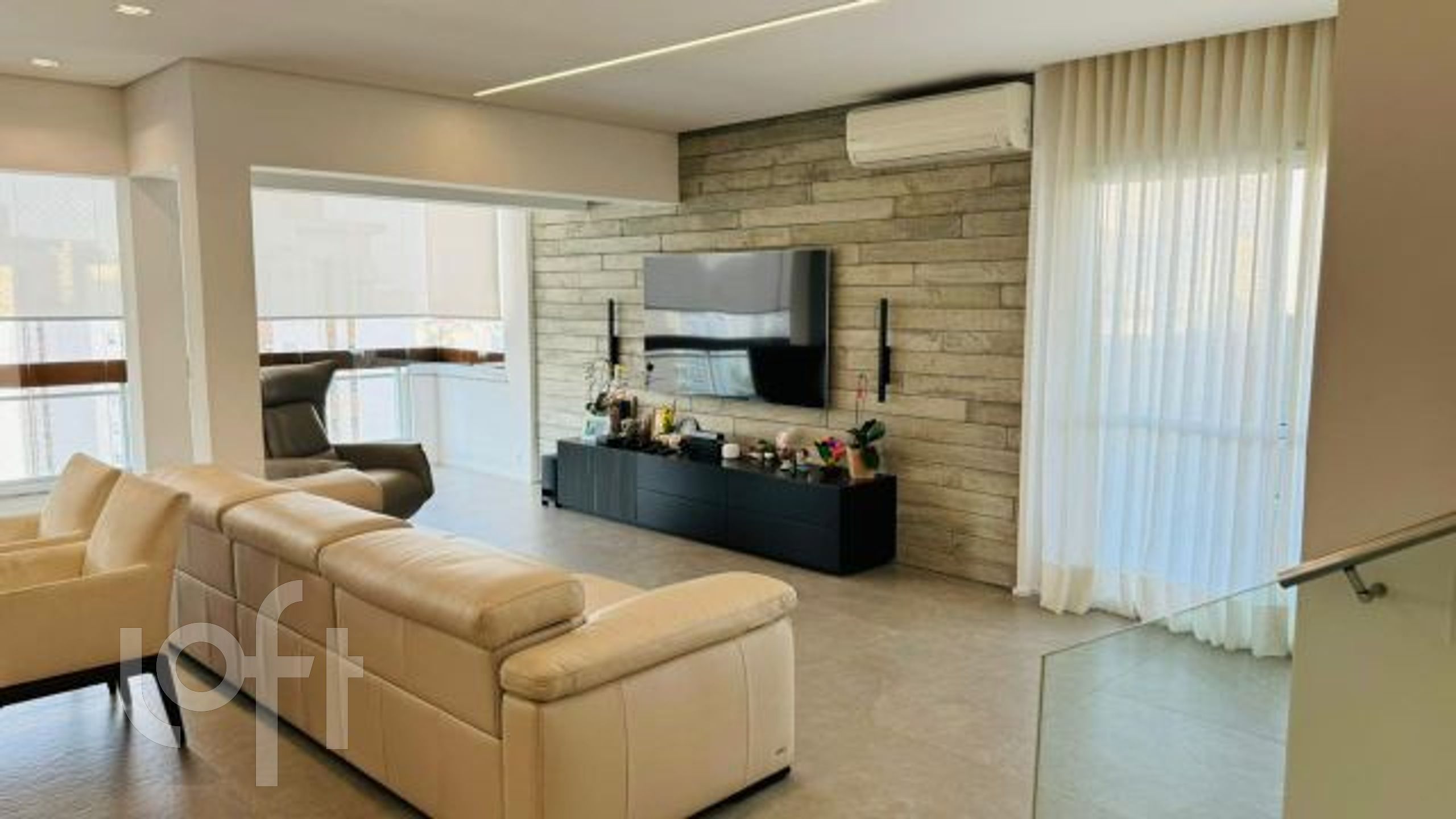 Apartamento à venda com 4 quartos, 291m² - Foto 2