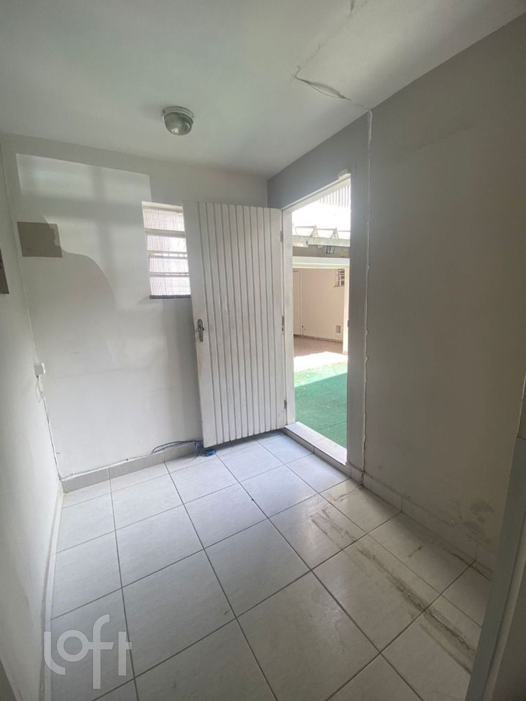 Casa à venda com 6 quartos, 310m² - Foto 14