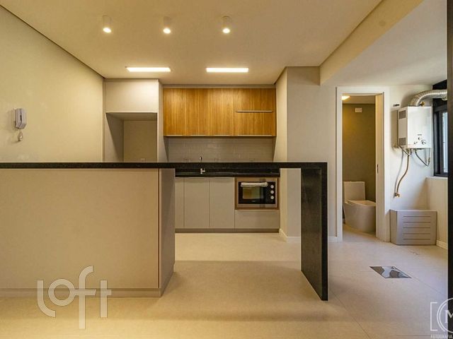 Apartamento com 76m², 2 dormitórios, 1 vaga, Auxiliadora em Porto Alegre
