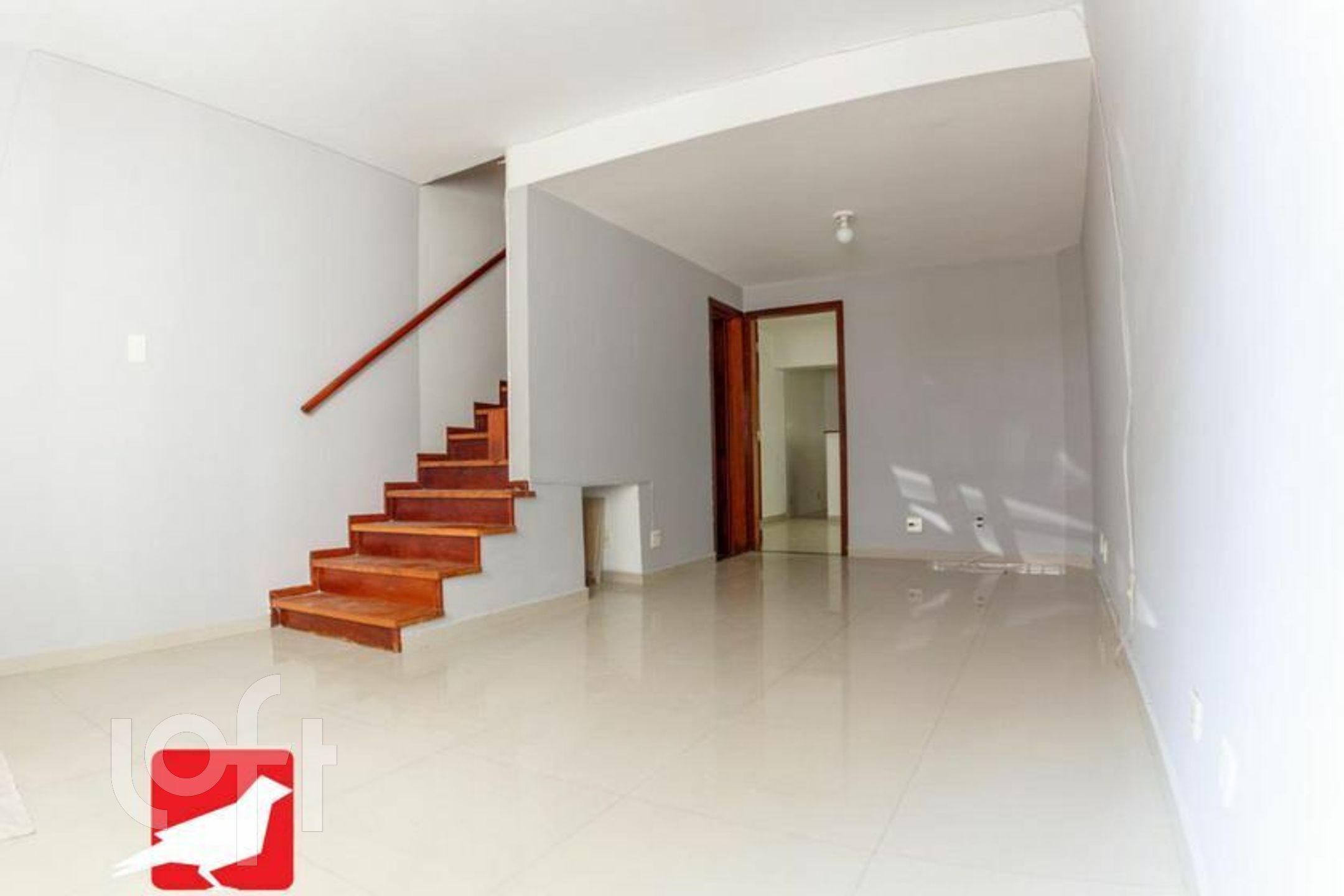 Casa à venda com 3 quartos, 150m² - Foto 3