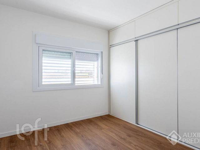 Apartamento com 55m², 2 dormitórios, 1 suíte, 1 vaga, Santana em Porto Alegre