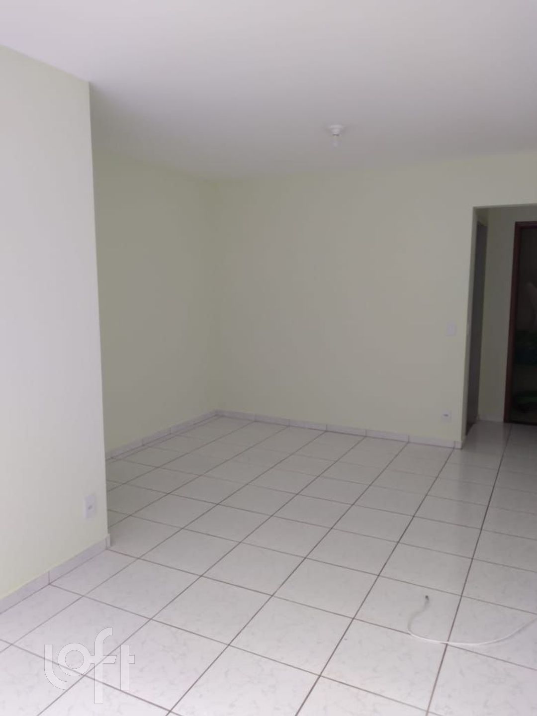 Apartamento à venda com 4 quartos, 82m² - Foto 2