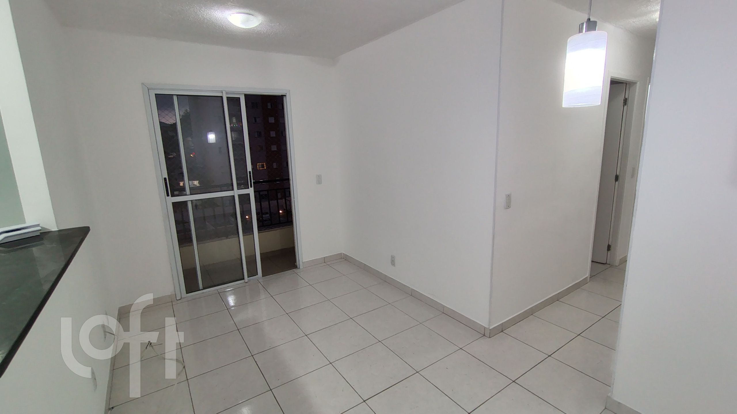 Apartamento à venda com 2 quartos, 46m² - Foto 1