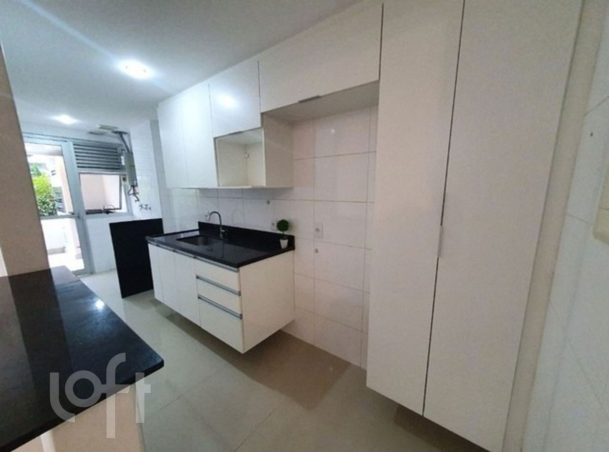 Apartamento à venda com 2 quartos, 114m² - Foto 7