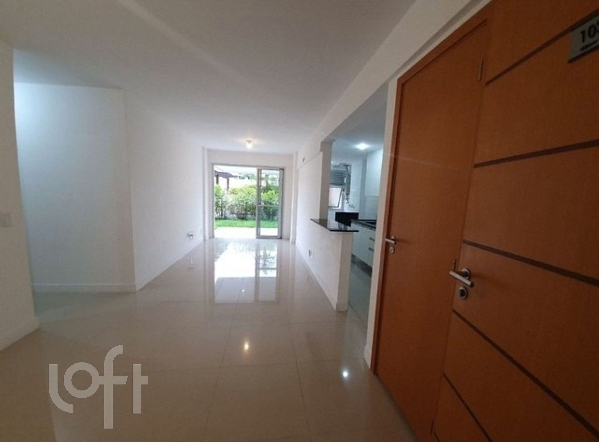 Apartamento à venda com 2 quartos, 114m² - Foto 1