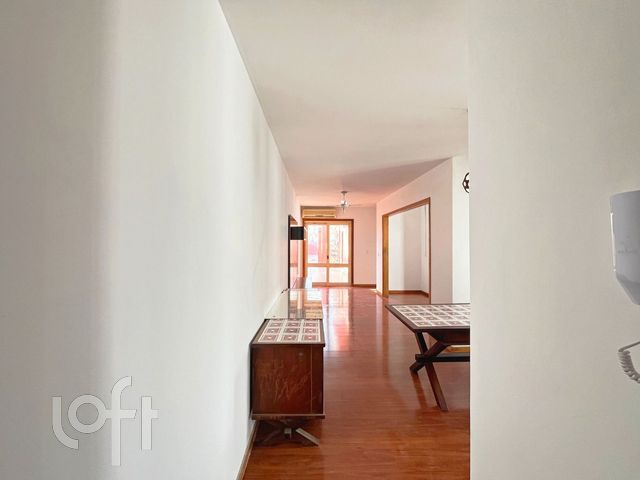 Apartamento com 165m², 3 dormitórios, 1 suíte, 2 vagas, Santana em Porto Alegre