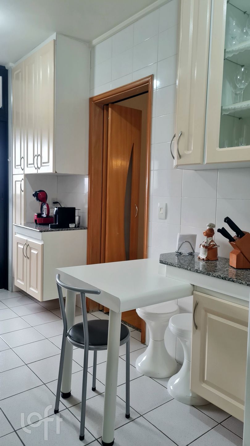 Apartamento à venda com 3 quartos, 104m² - Foto 11