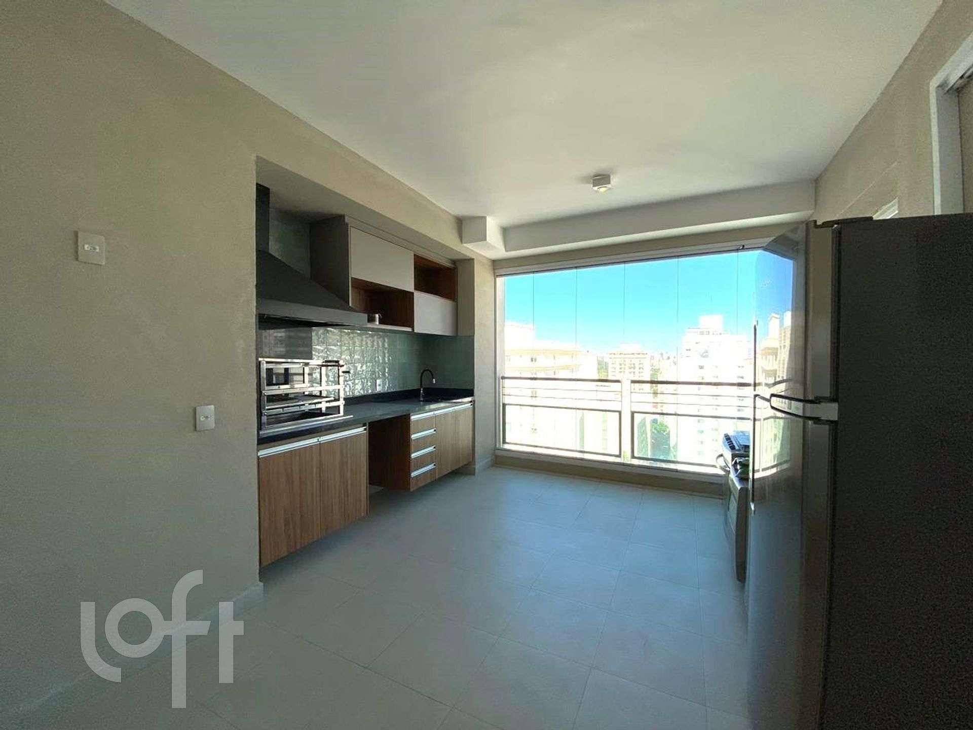 Apartamento à venda com 3 quartos, 240m² - Foto 10