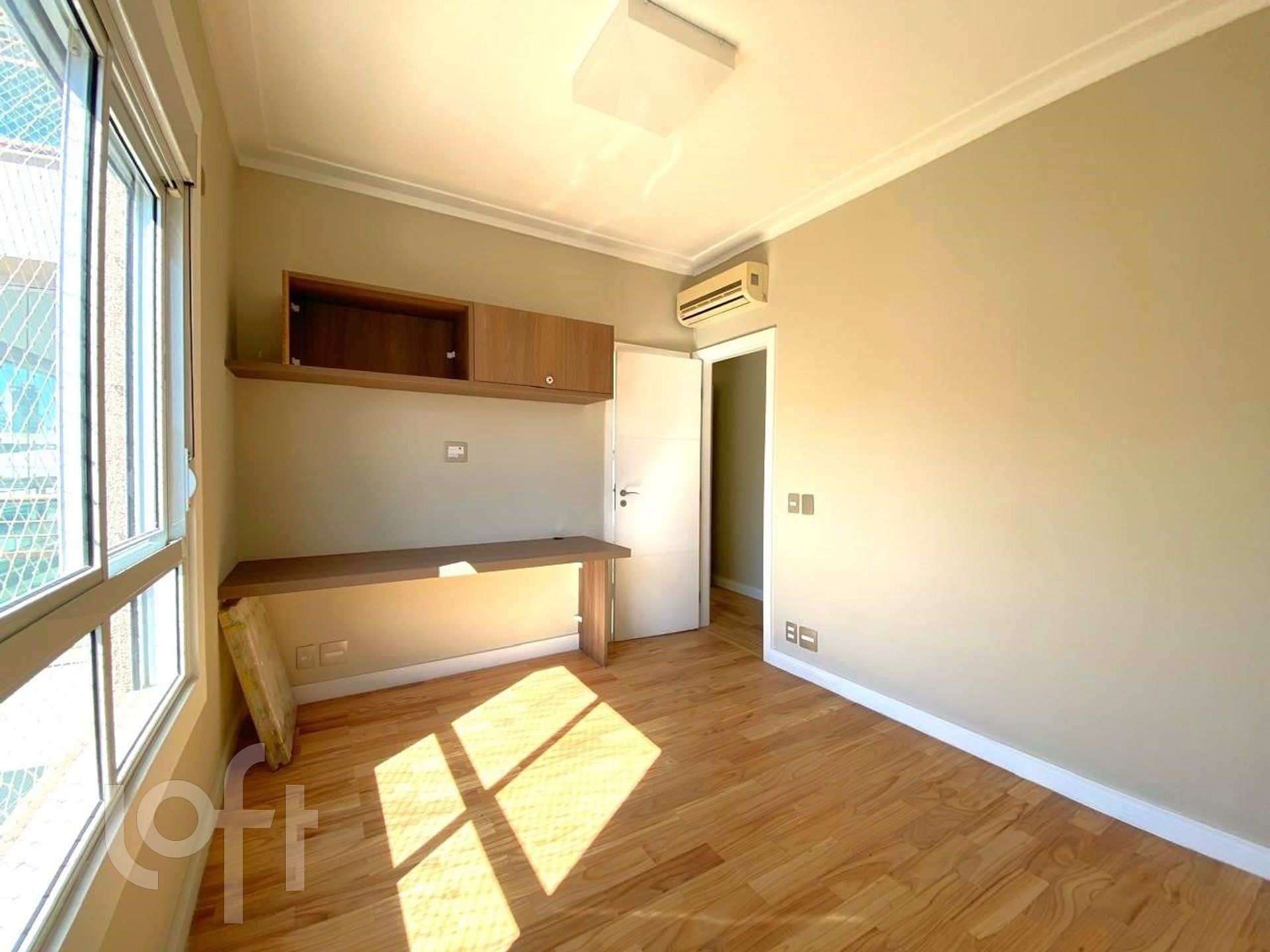 Apartamento à venda com 3 quartos, 240m² - Foto 28