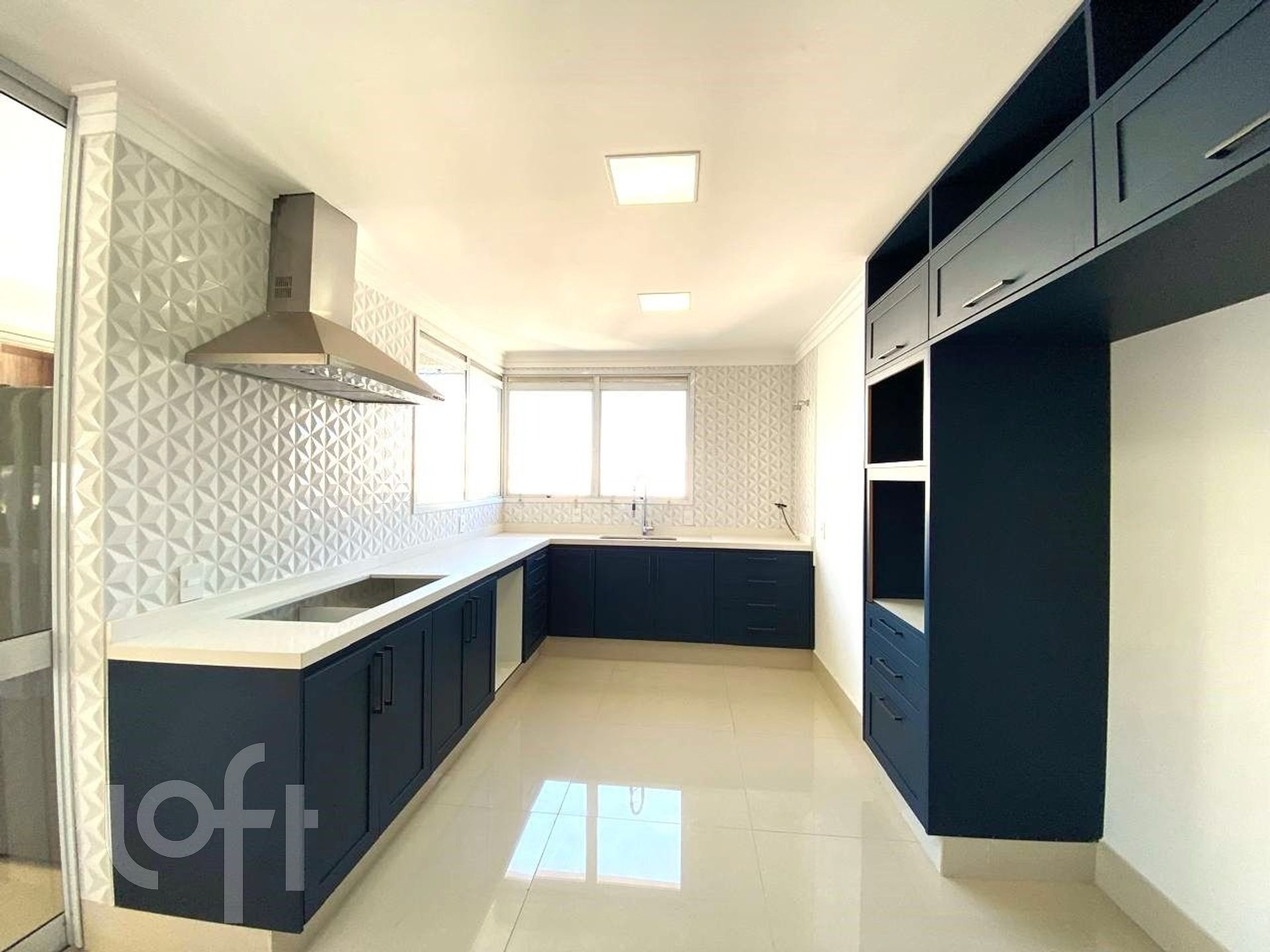 Apartamento à venda com 3 quartos, 240m² - Foto 20