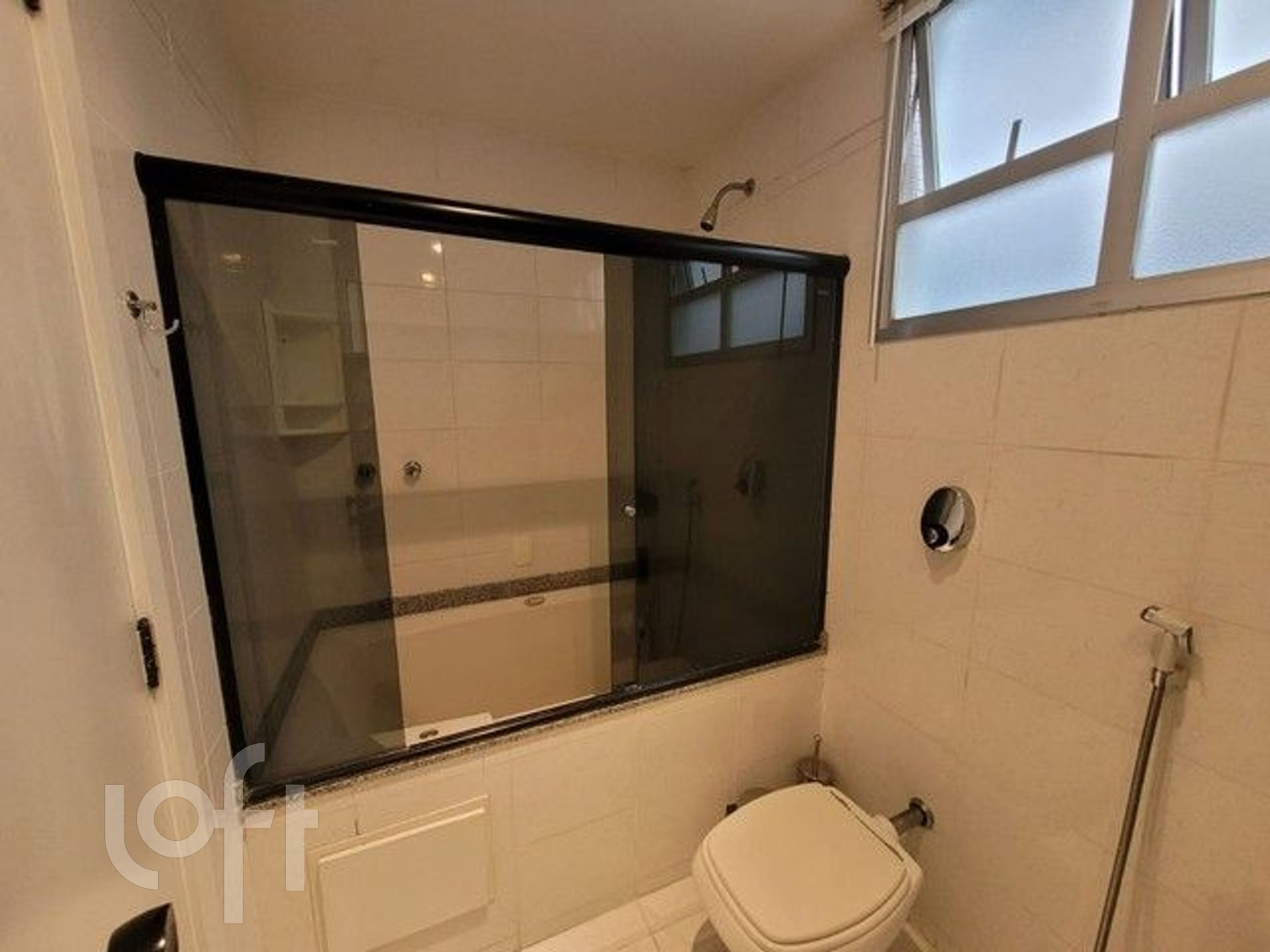 Apartamento à venda com 4 quartos, 160m² - Foto 4