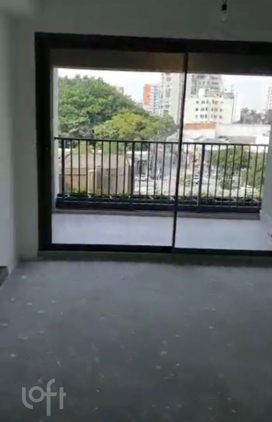 Apartamento à venda com 1 quarto, 27m² - Foto 2