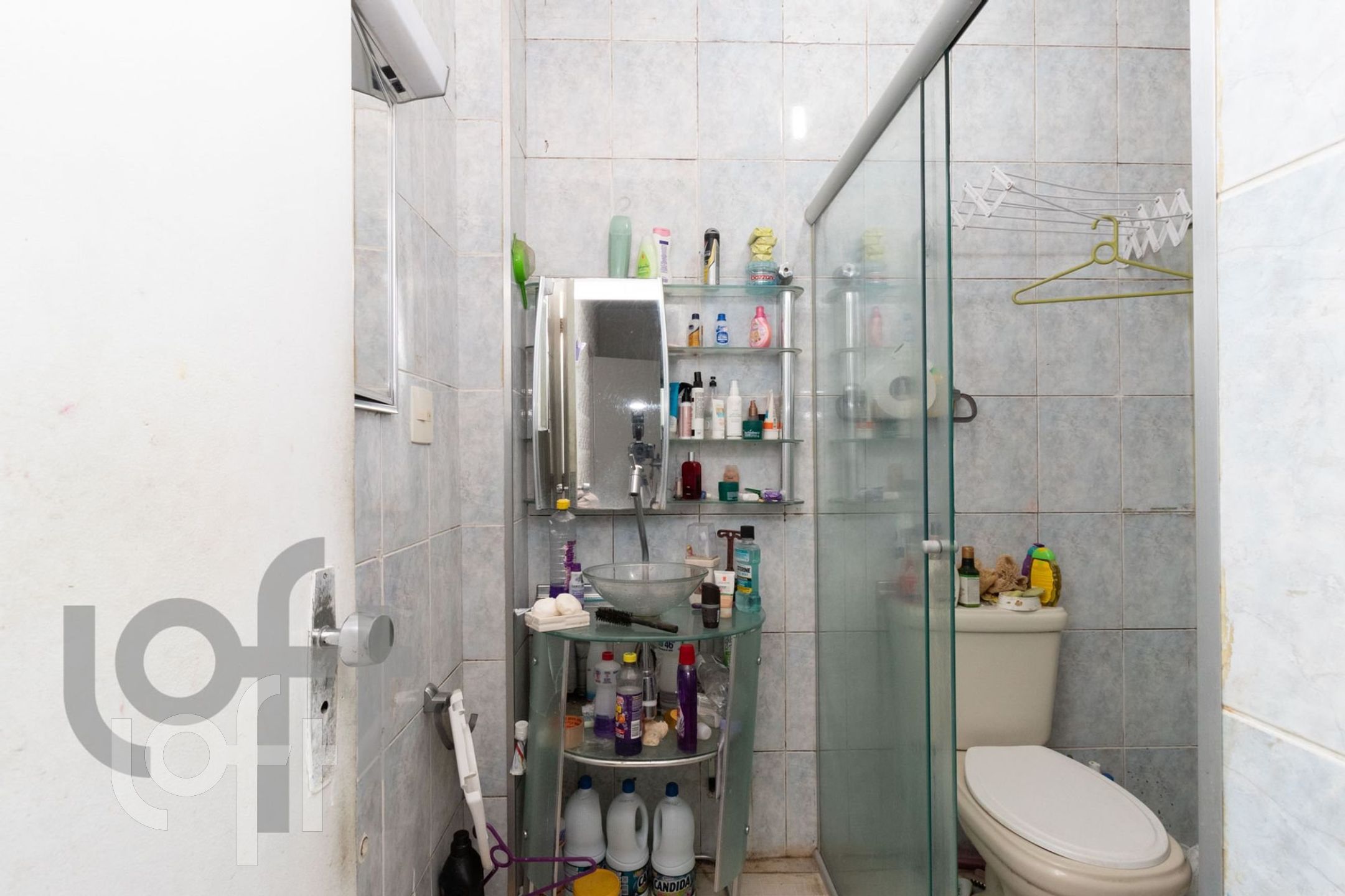 Apartamento à venda com 2 quartos, 56m² - Foto 2