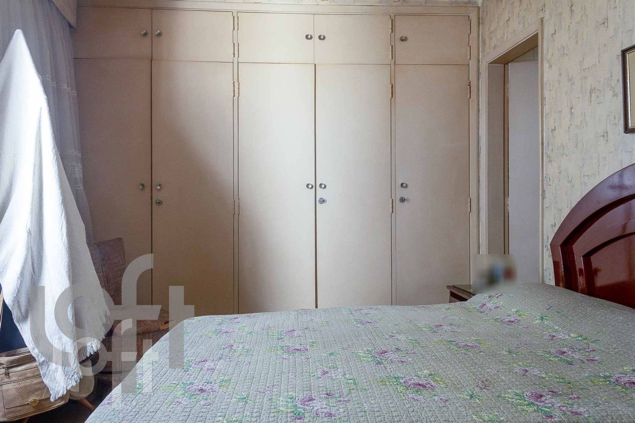 Apartamento à venda com 3 quartos, 132m² - Foto 3