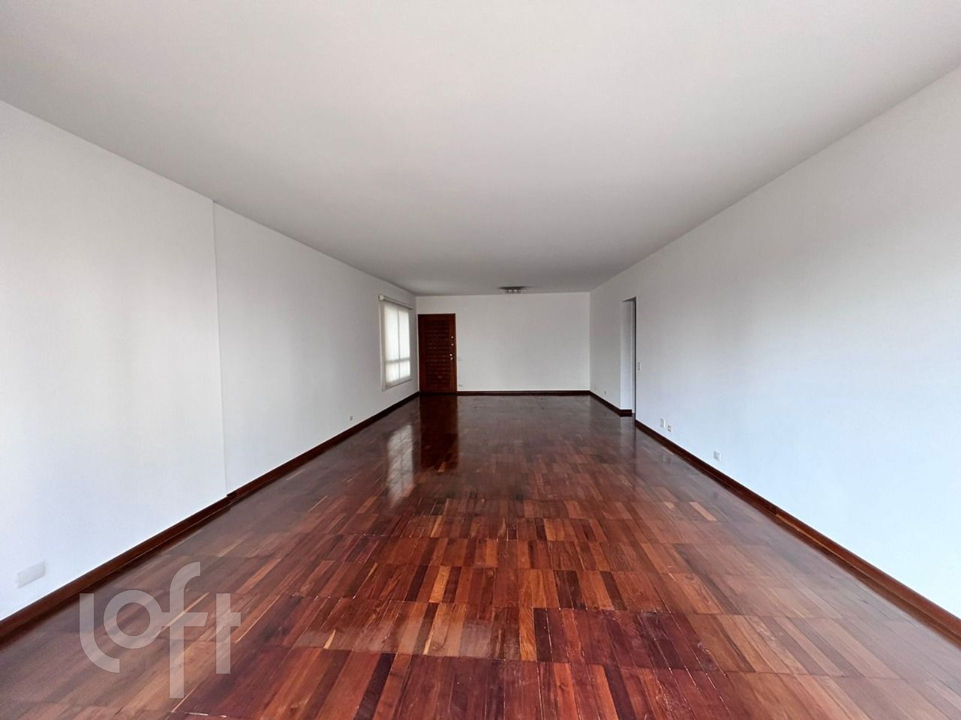 Apartamento à venda com 3 quartos, 144m² - Foto 1