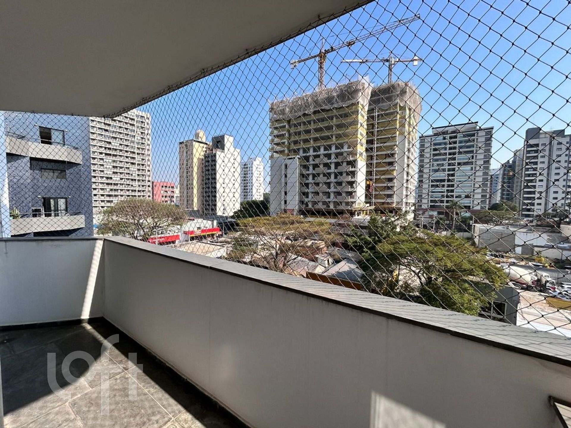 Apartamento à venda com 3 quartos, 144m² - Foto 14