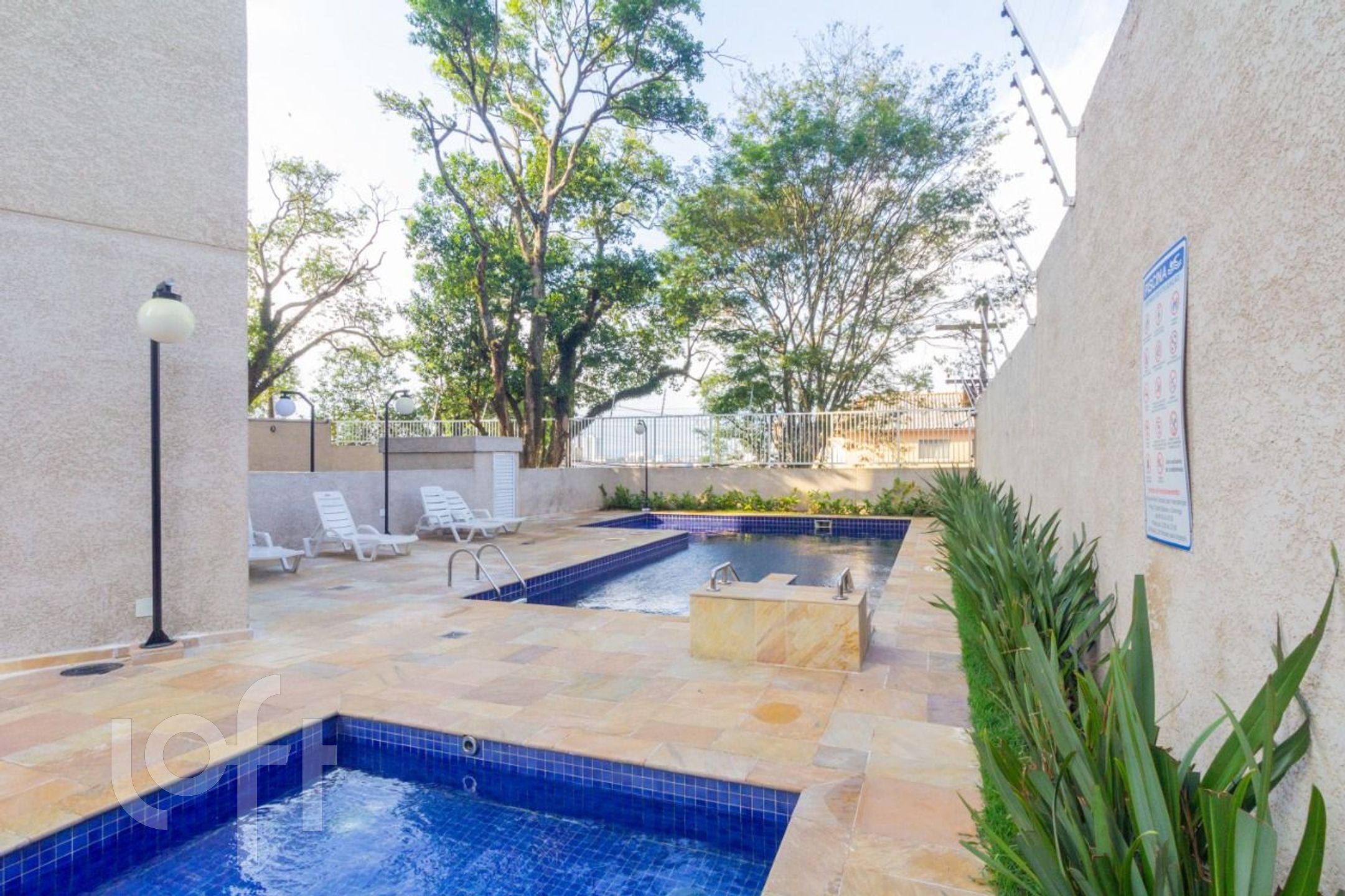 Imagem da propriedade PU15b9sq5 26