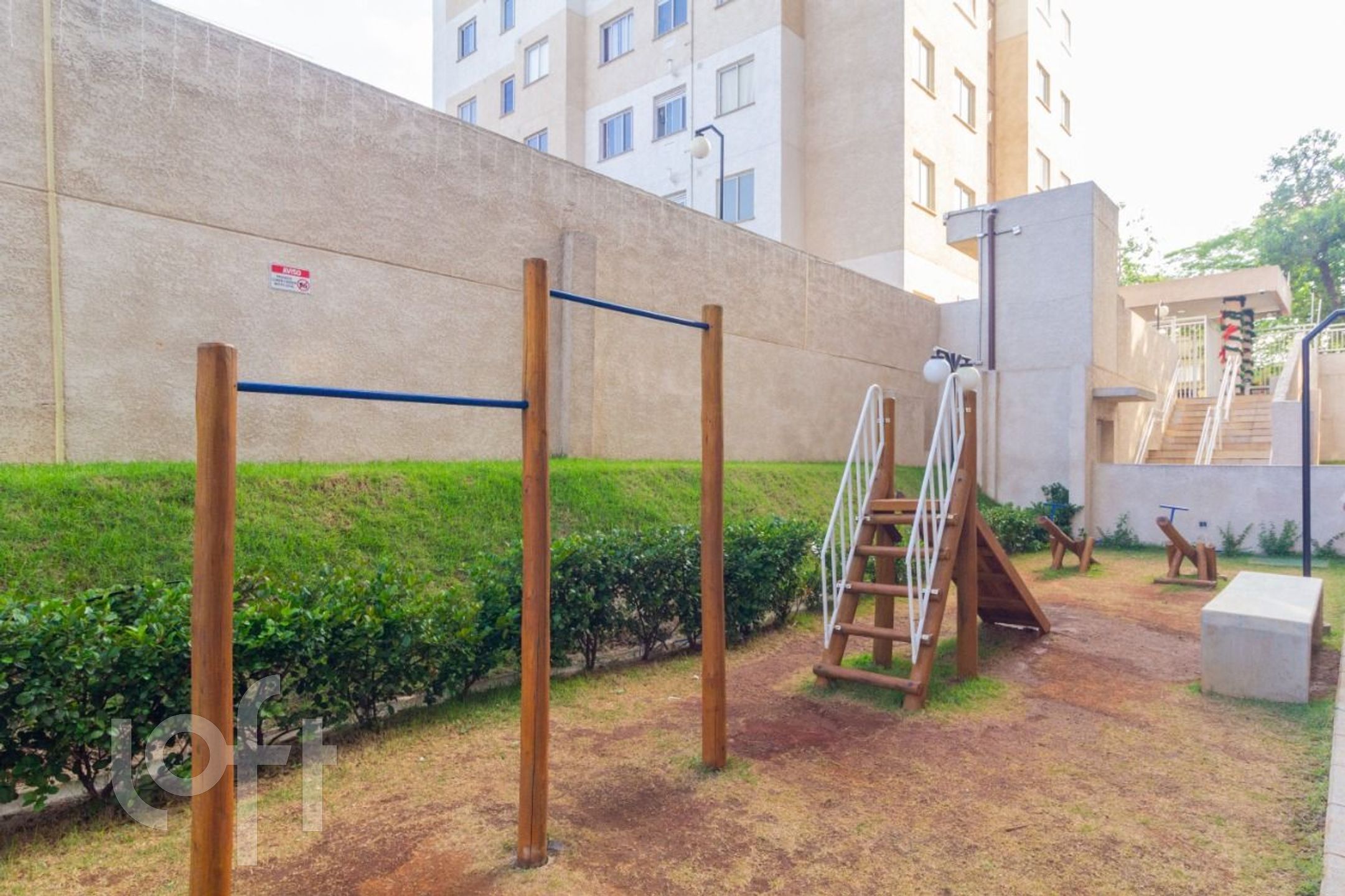 Imagem da propriedade PU15b9sq5 28