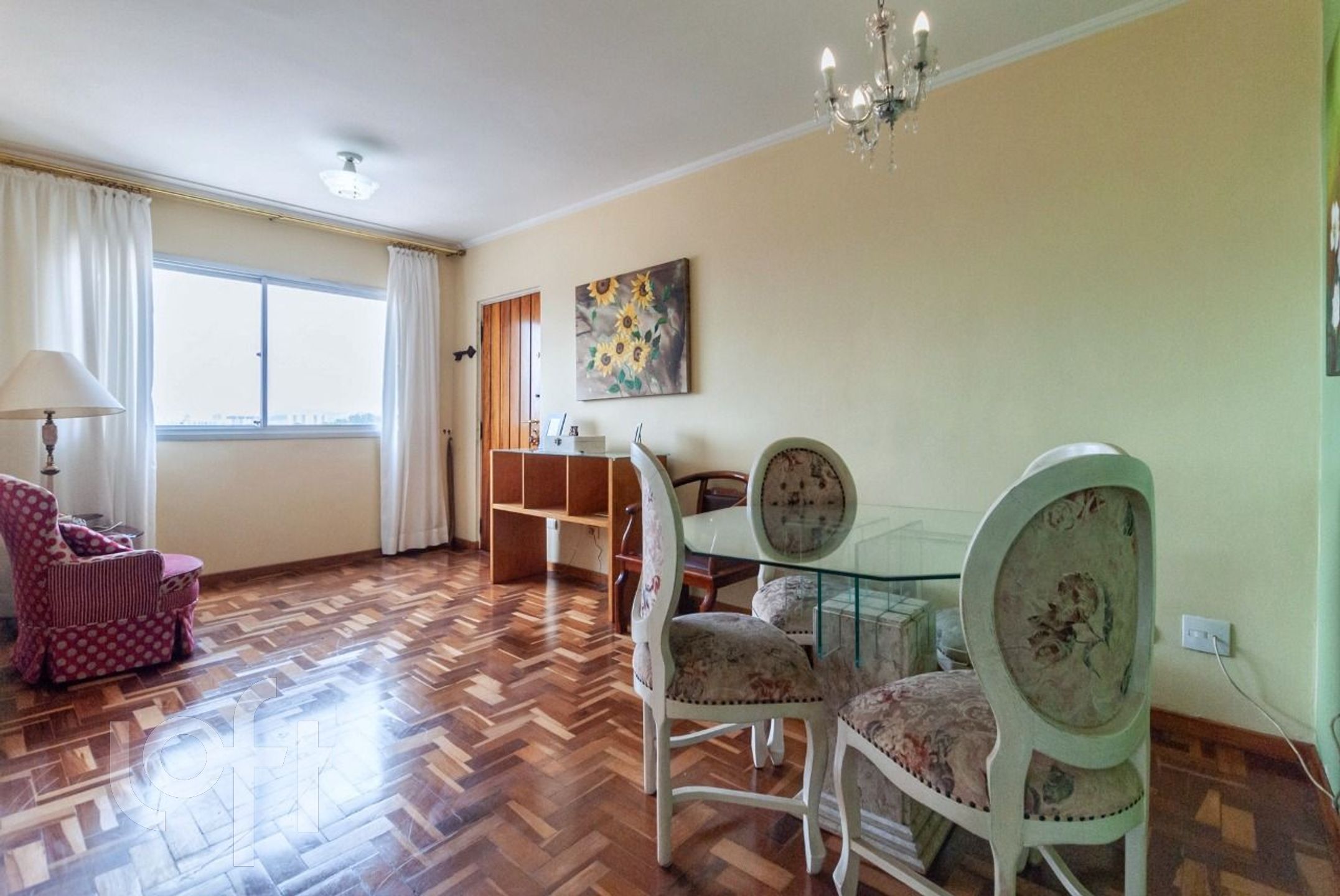 Apartamento à venda com 2 quartos, 60m² - Foto 1