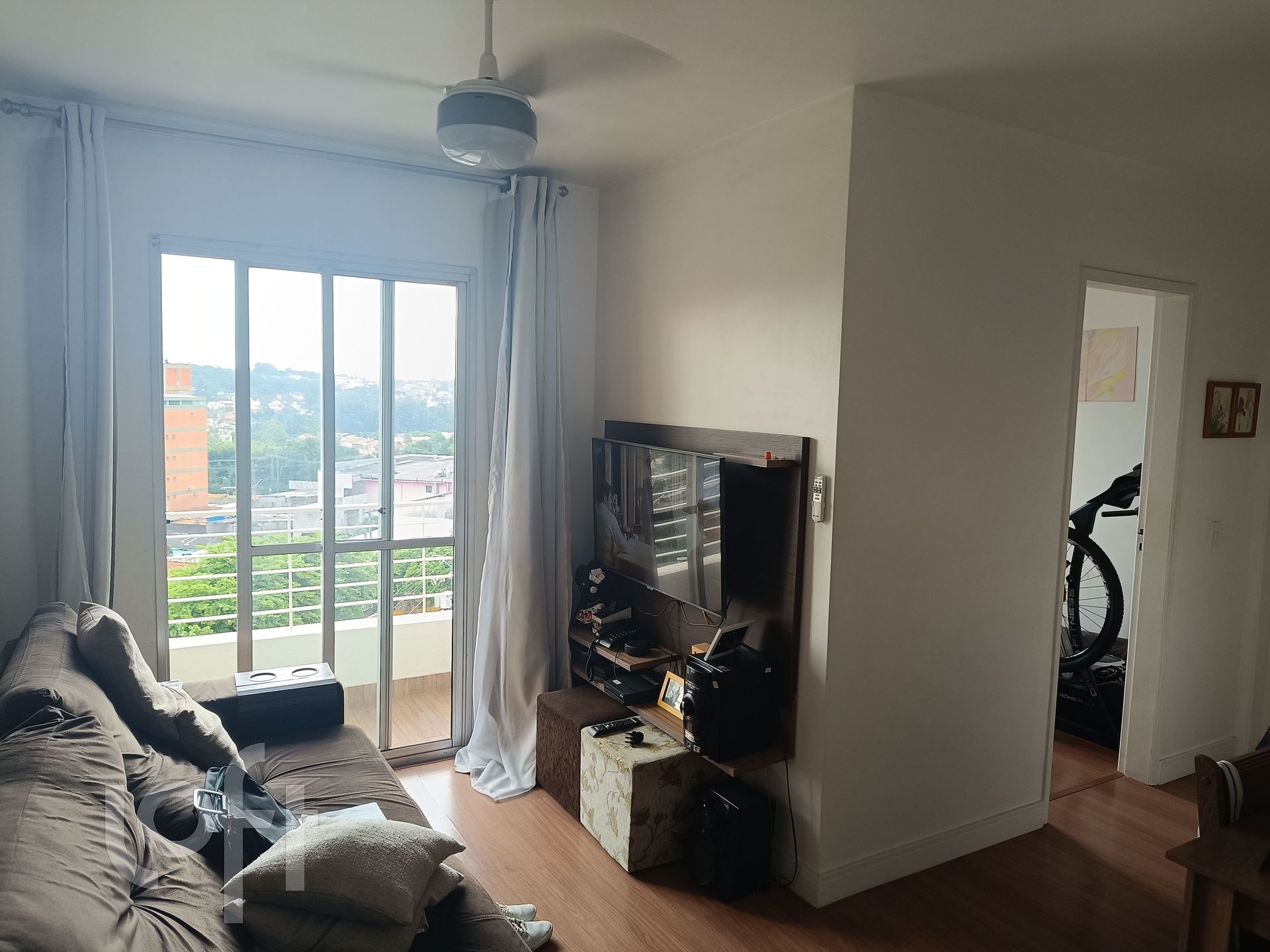 Apartamento à venda em Jardim Monte Alegre com 55