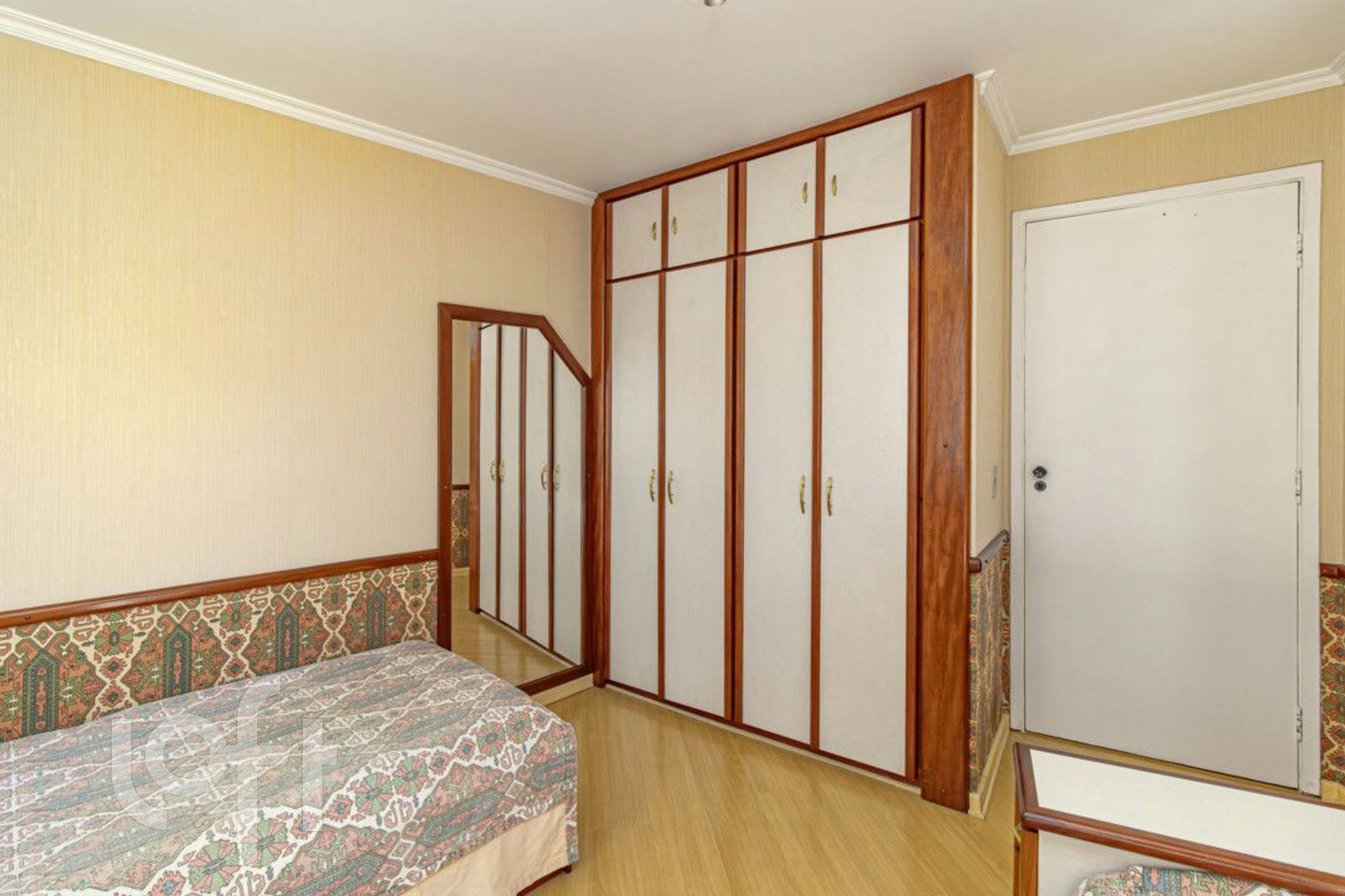 Apartamento à venda com 3 quartos, 177m² - Foto 13