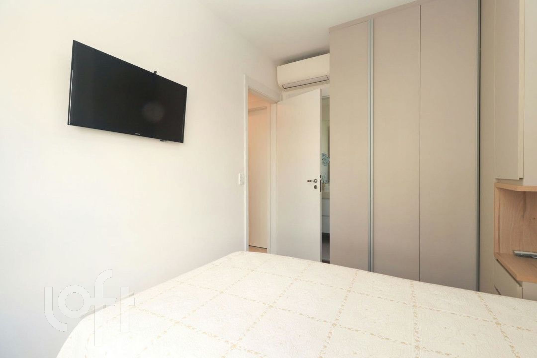 Apartamento à venda com 2 quartos, 69m² - Foto 24