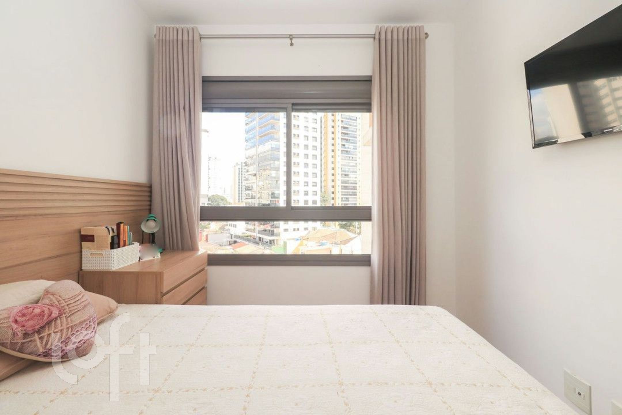 Apartamento à venda com 2 quartos, 69m² - Foto 23