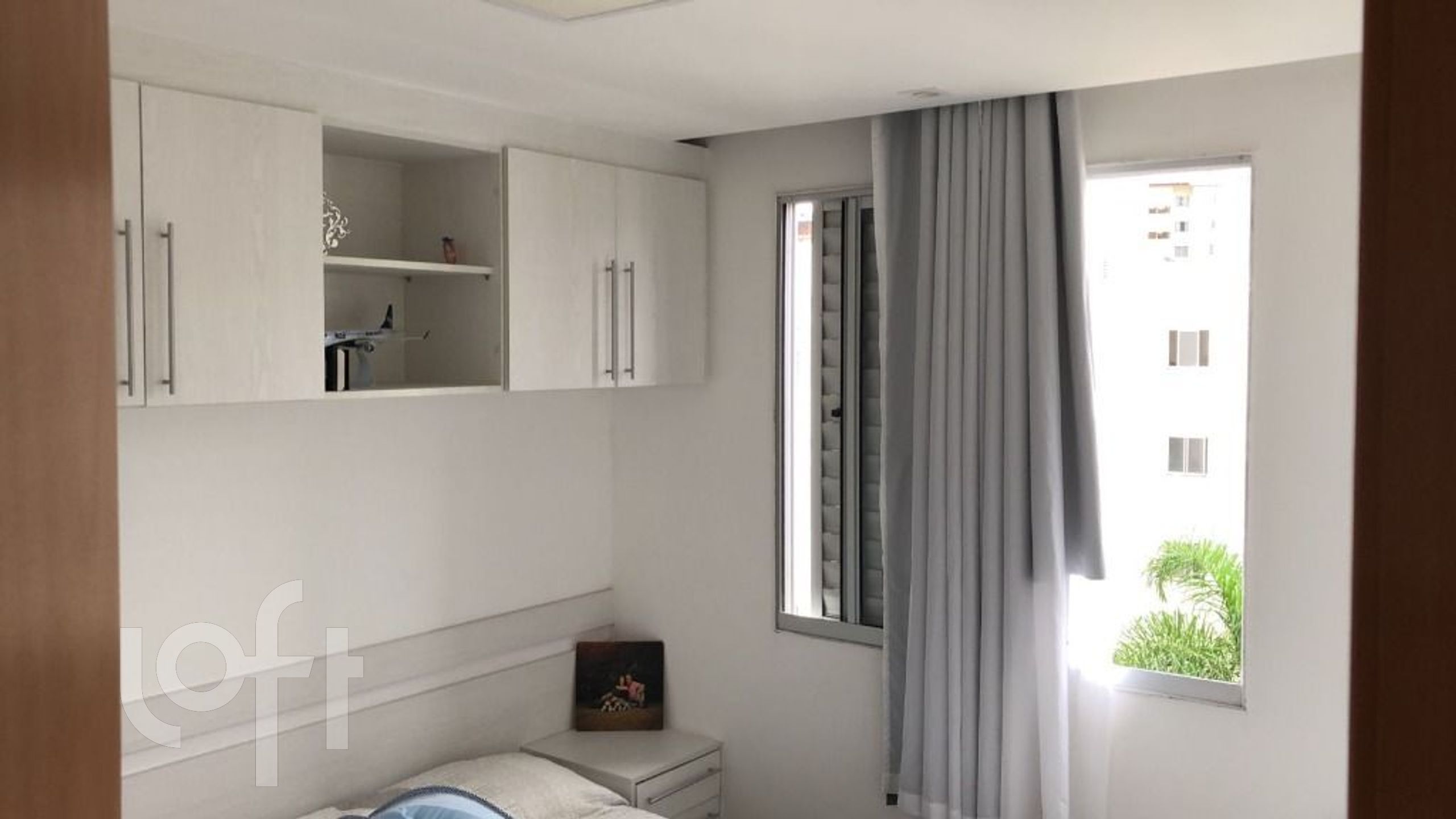 Apartamento à venda com 2 quartos, 46m² - Foto 2