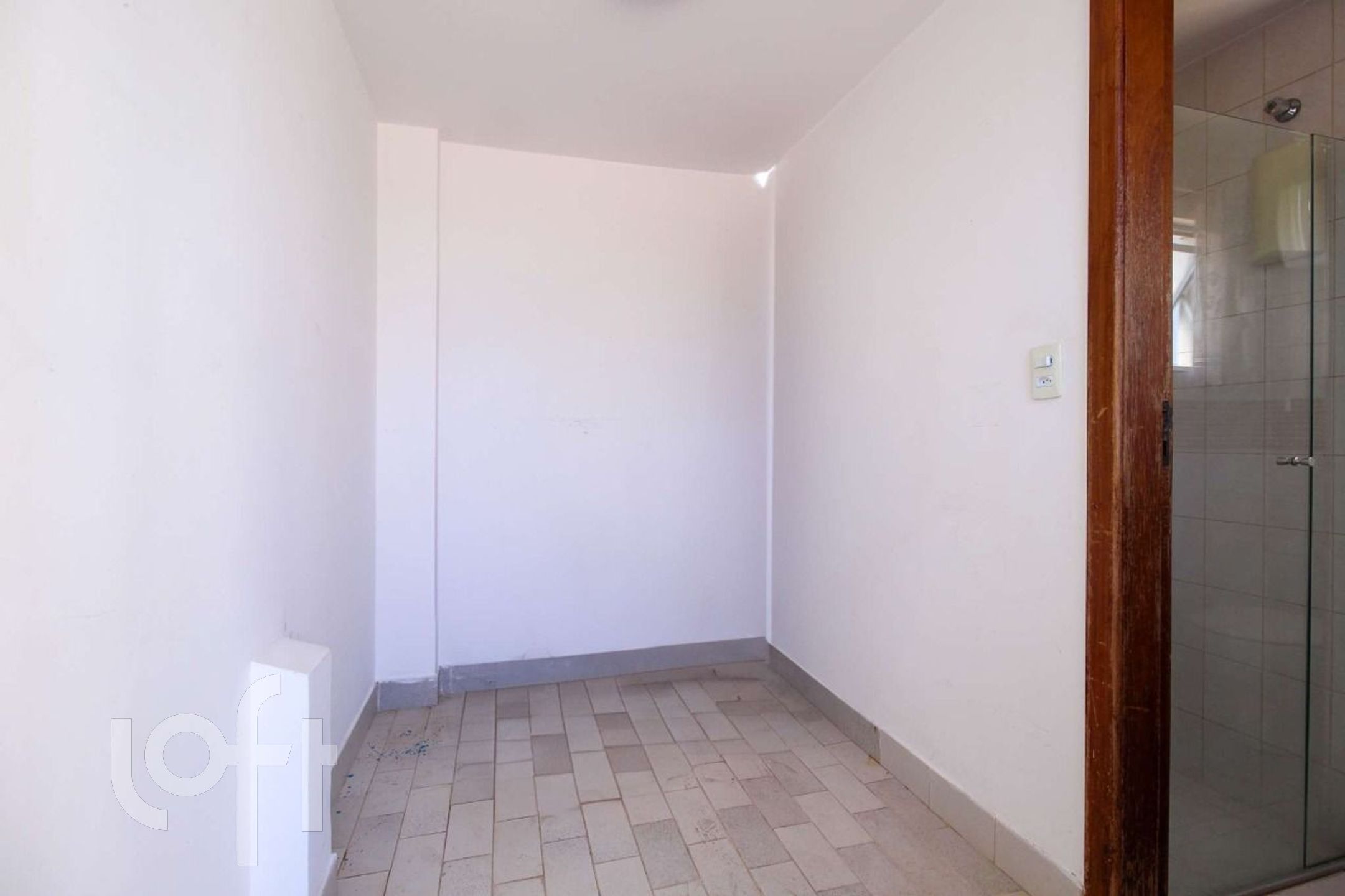 Apartamento à venda com 5 quartos, 270m² - Foto 22