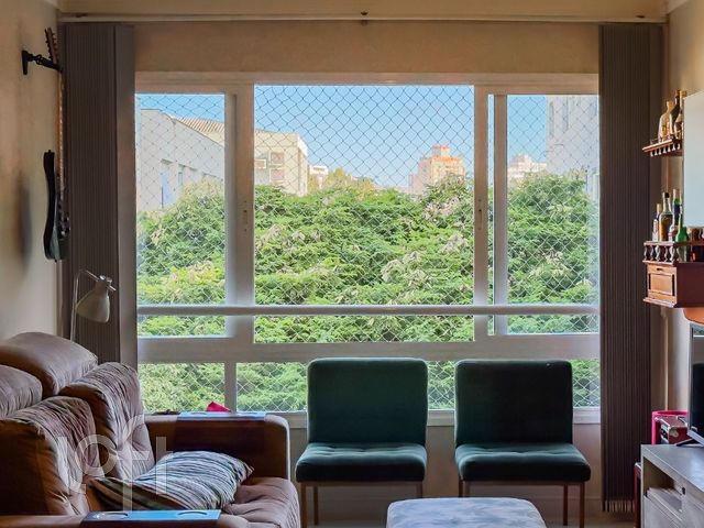 Apartamento com 69m², 2 dormitórios, 2 vagas, Santa Cecília em Porto Alegre