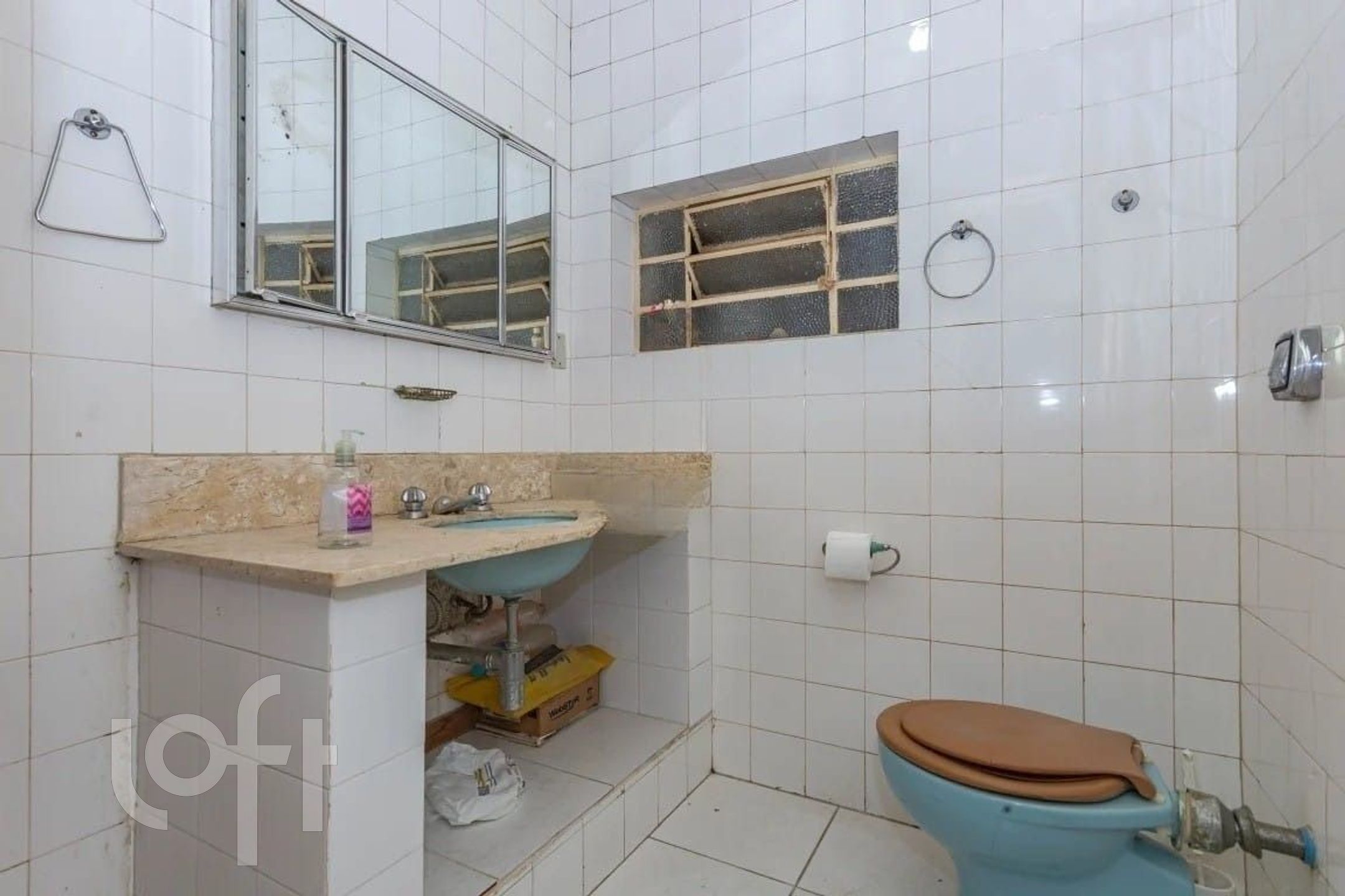 Casa à venda com 6 quartos, 240m² - Foto 21