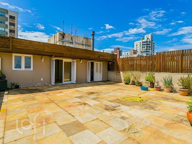 Apartamento com 324m², 4 dormitórios, 1 suíte, 2 vagas, São João em Porto Alegre