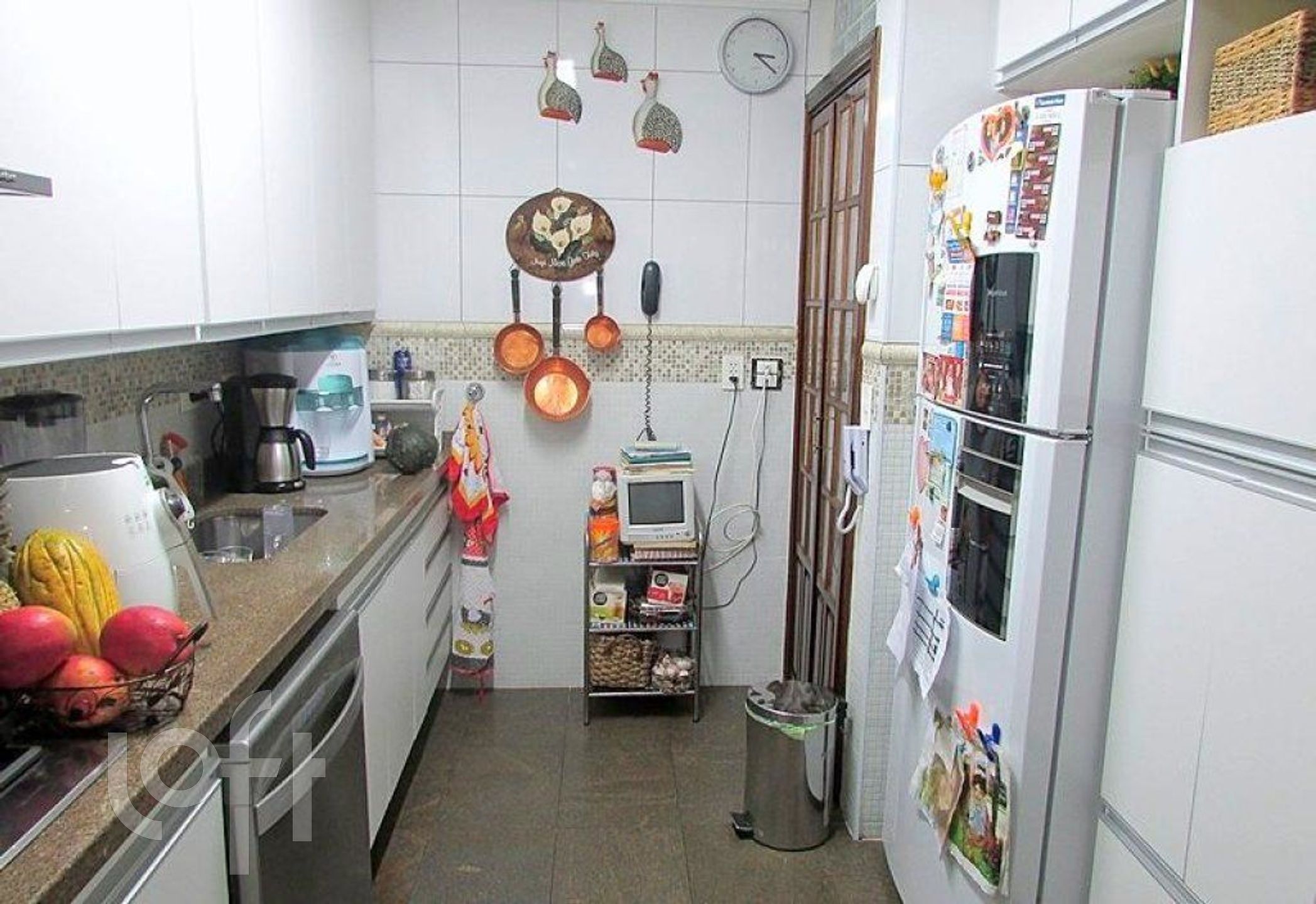 Apartamento à venda com 3 quartos, 137m² - Foto 15