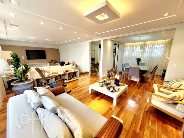 Apartamento com 155m², 3 dormitórios, 1 suíte, 2 vagas, Farroupilha em Porto Alegre