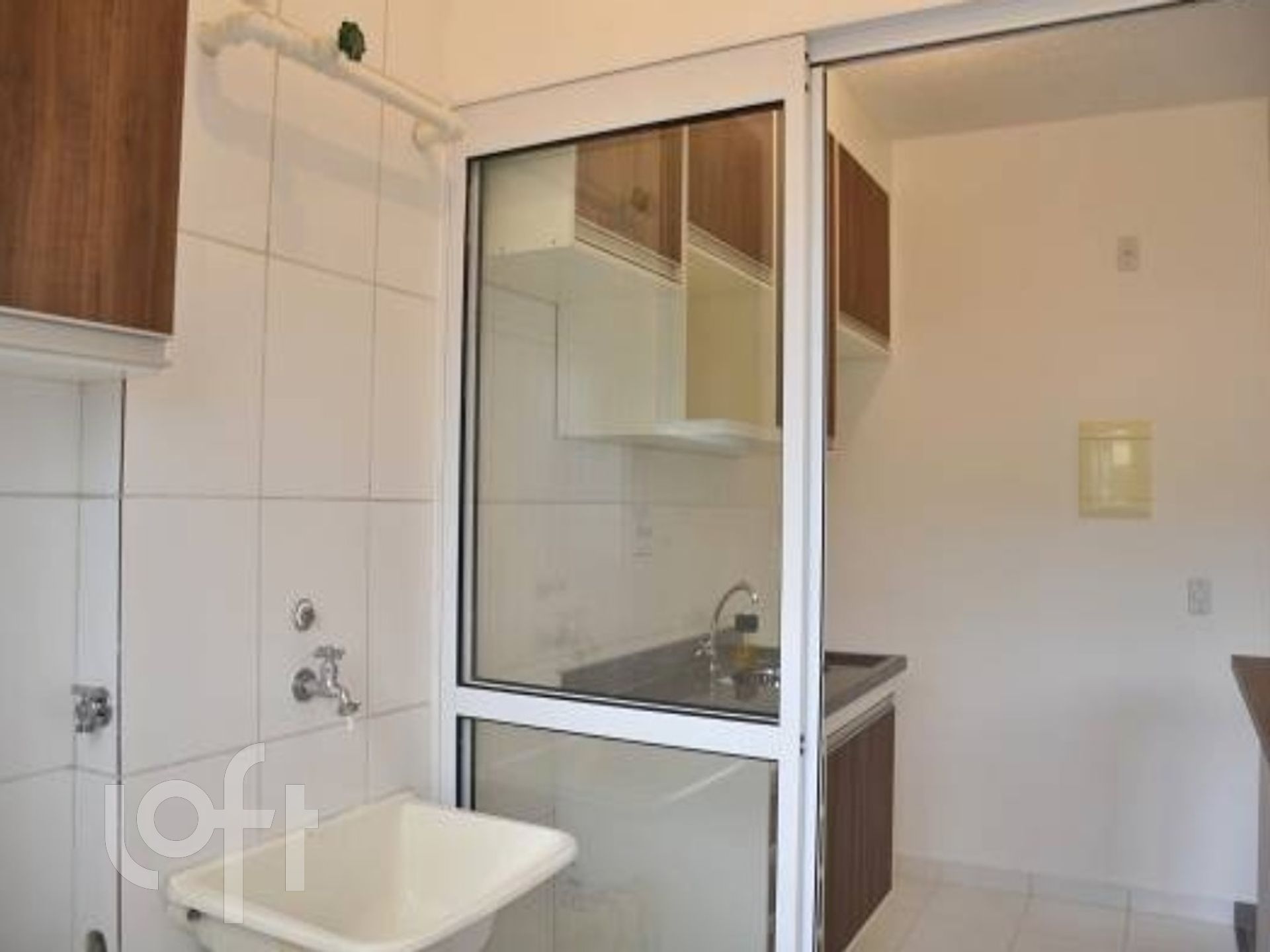 Apartamento à venda com 2 quartos, 75m² - Foto 19