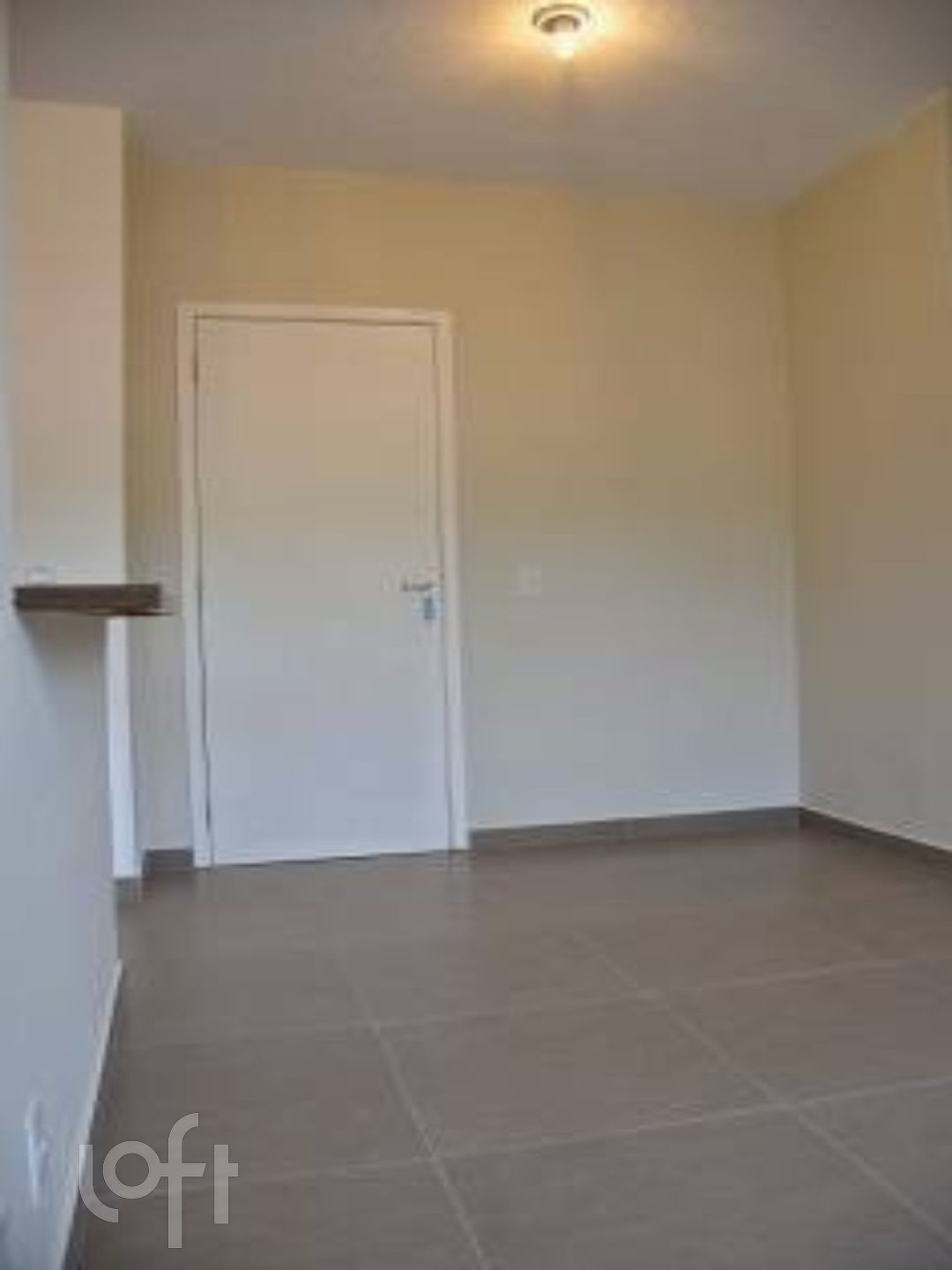 Apartamento à venda com 2 quartos, 75m² - Foto 3