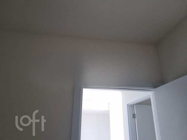 Apartamento com 33m², 1 dormitório, 1 vaga, Cidade Baixa em Porto Alegre