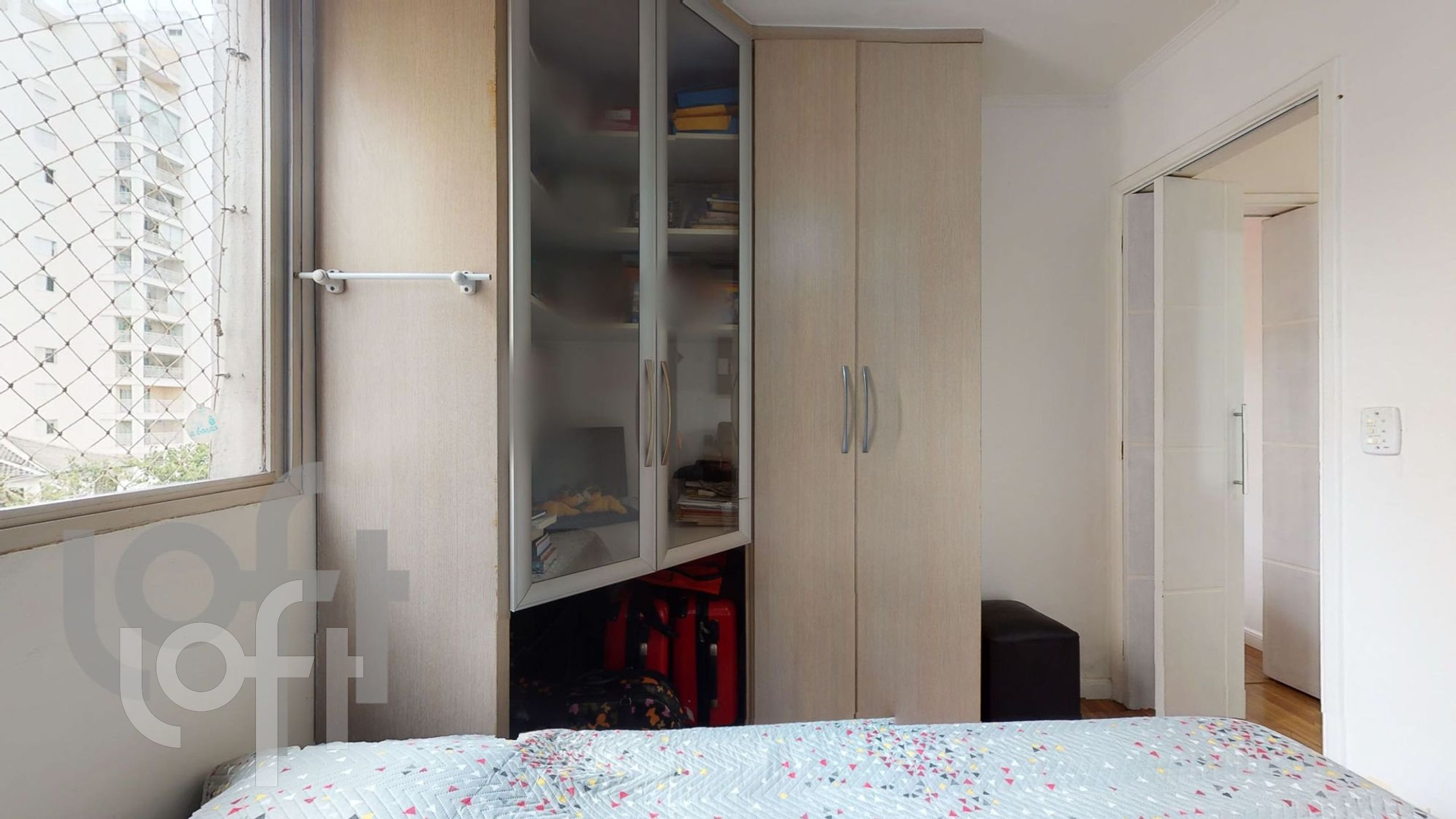 Apartamento à venda com 2 quartos, 48m² - Foto 2