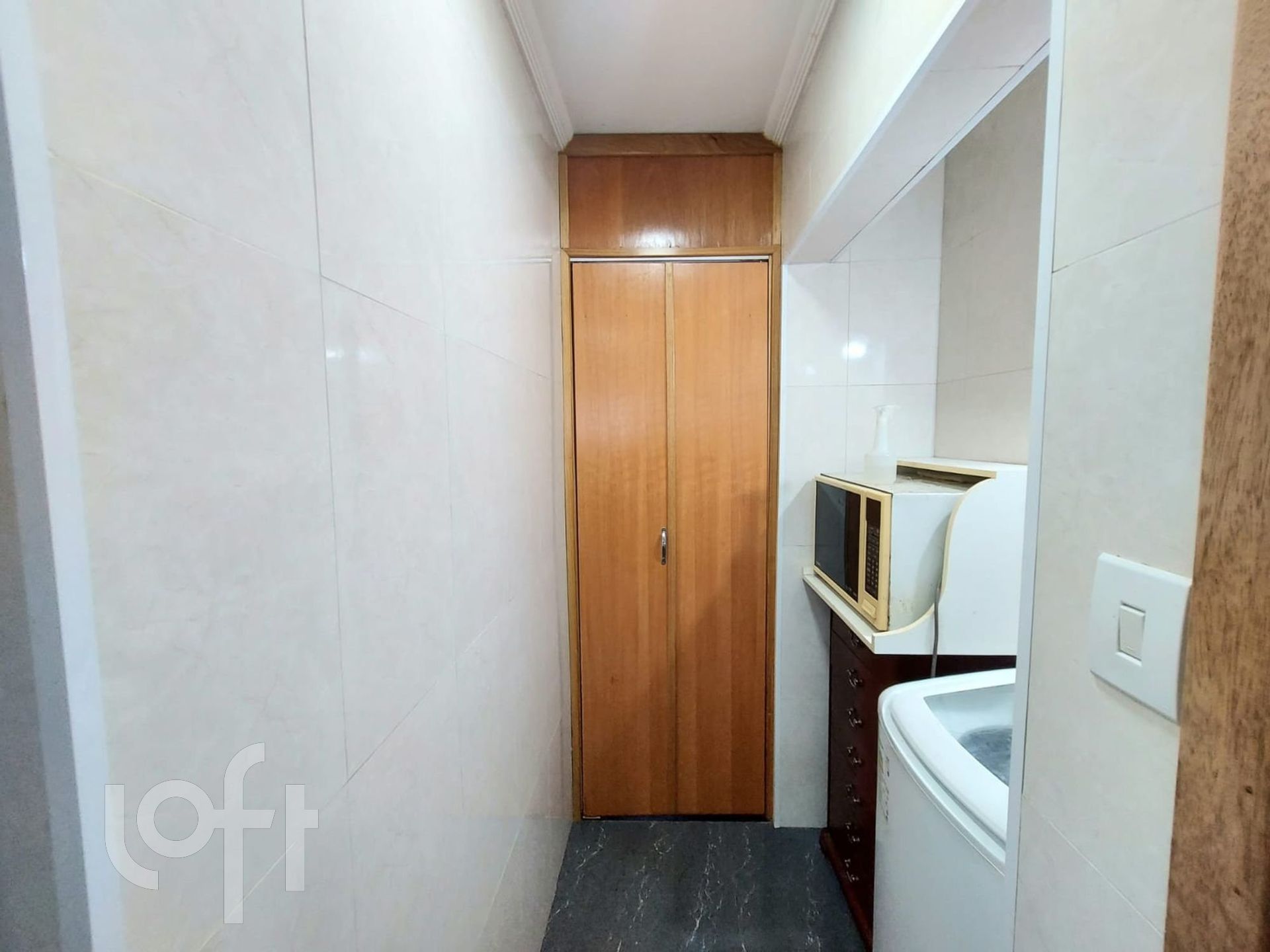 Apartamento à venda com 1 quarto, 42m² - Foto 10