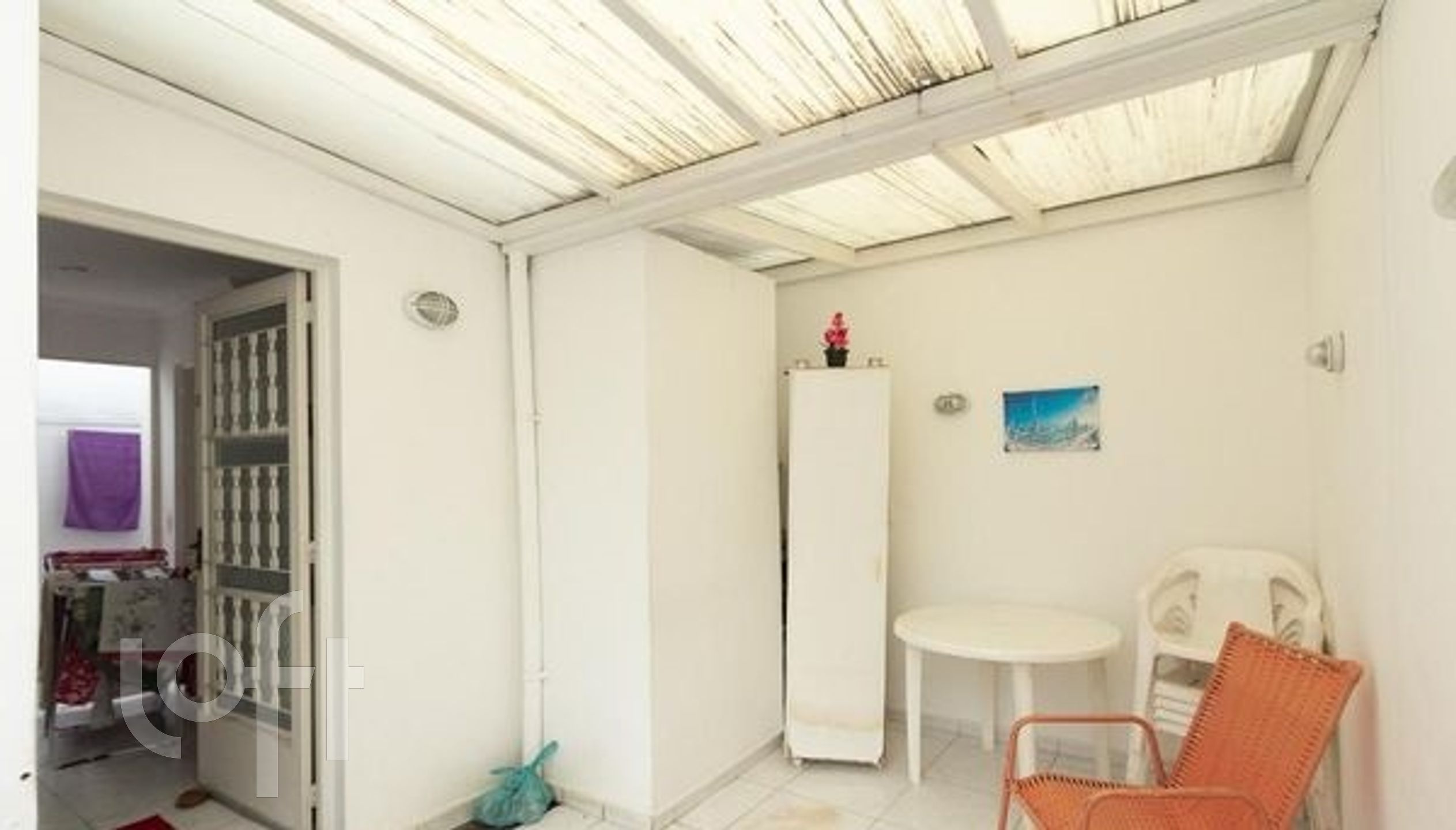 Casa à venda com 3 quartos, 242m² - Foto 9