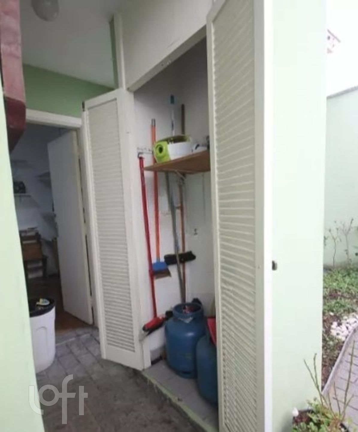 Casa à venda com 3 quartos, 200m² - Foto 26